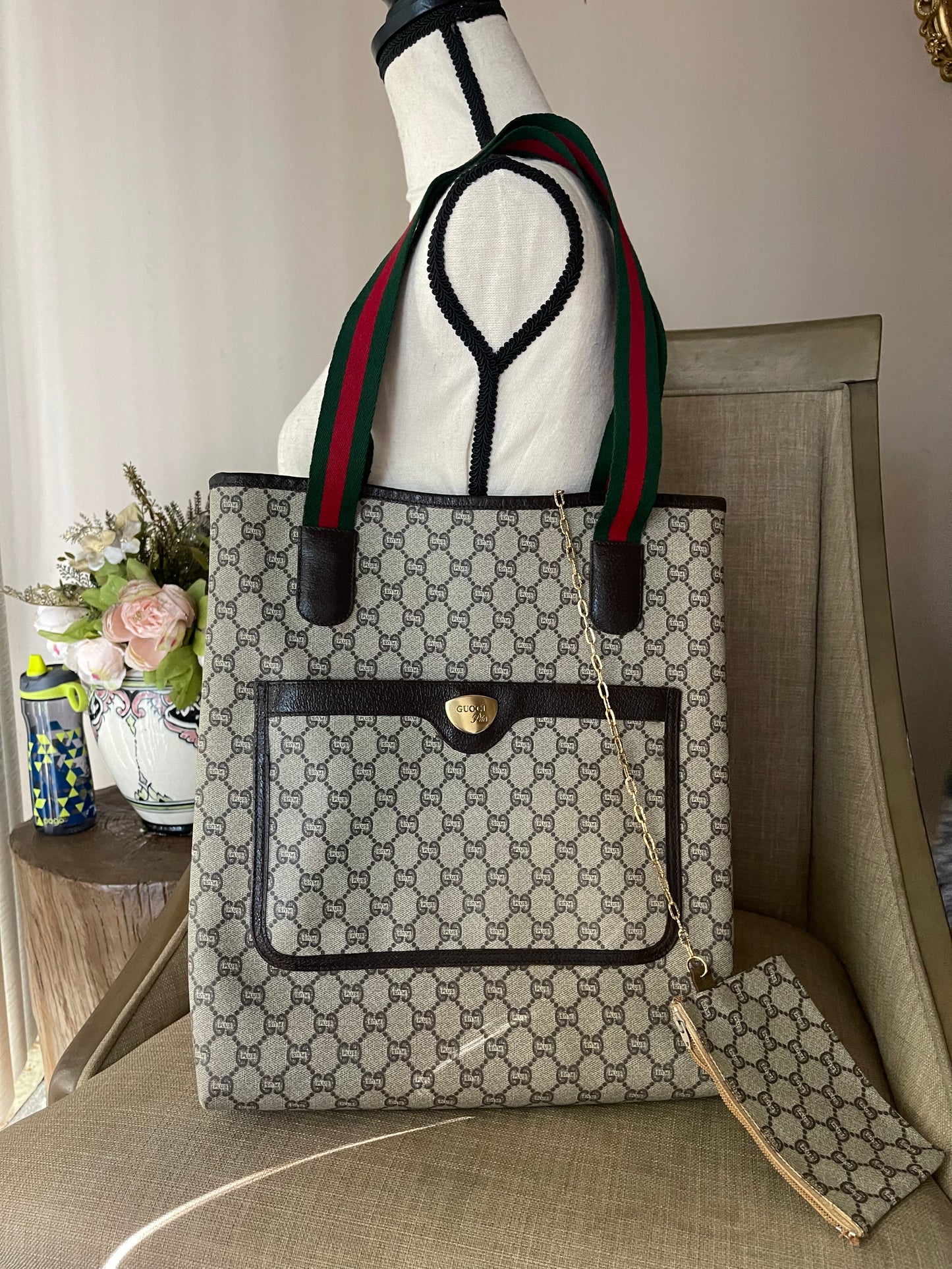 Authentic Gucci vintage GG plus tote bag