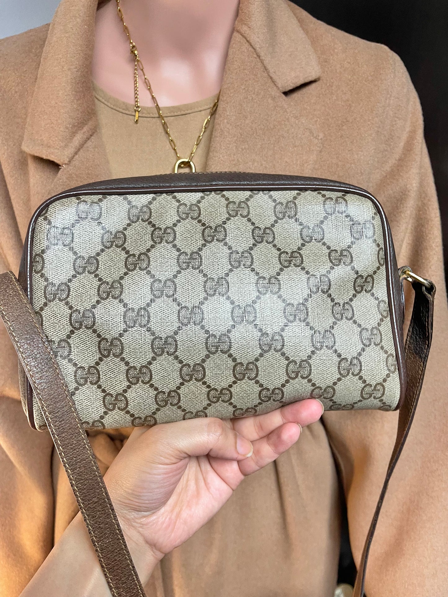 Authentic Gucci vintage crossbody bag