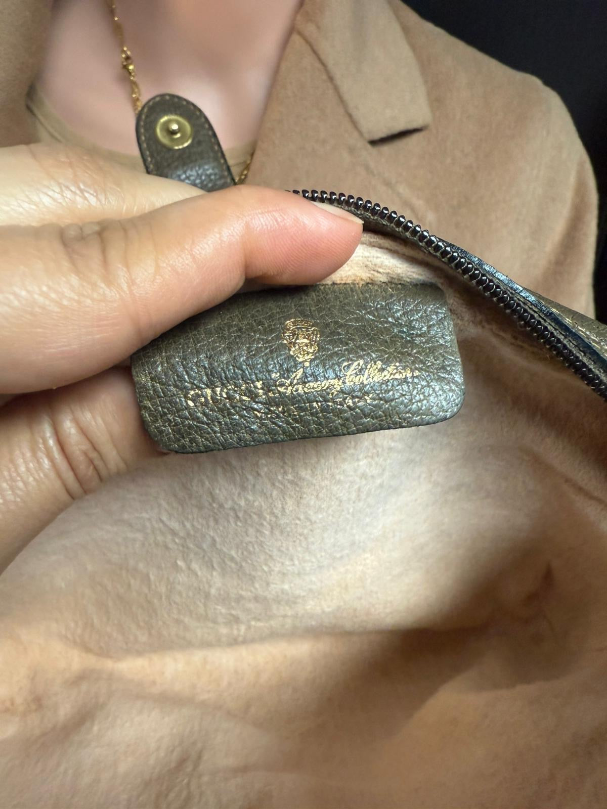 Authentic Gucci vintage web sherry line shoulder bag