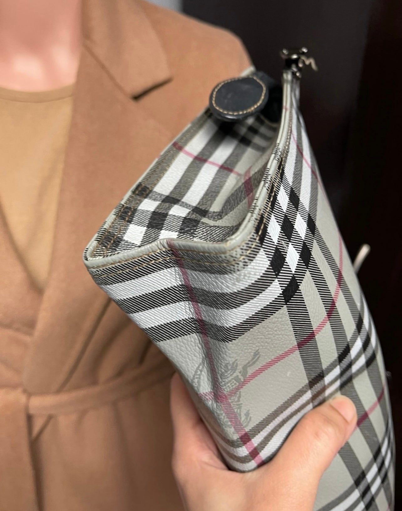 Authentic Burberrys nova check grey clutch