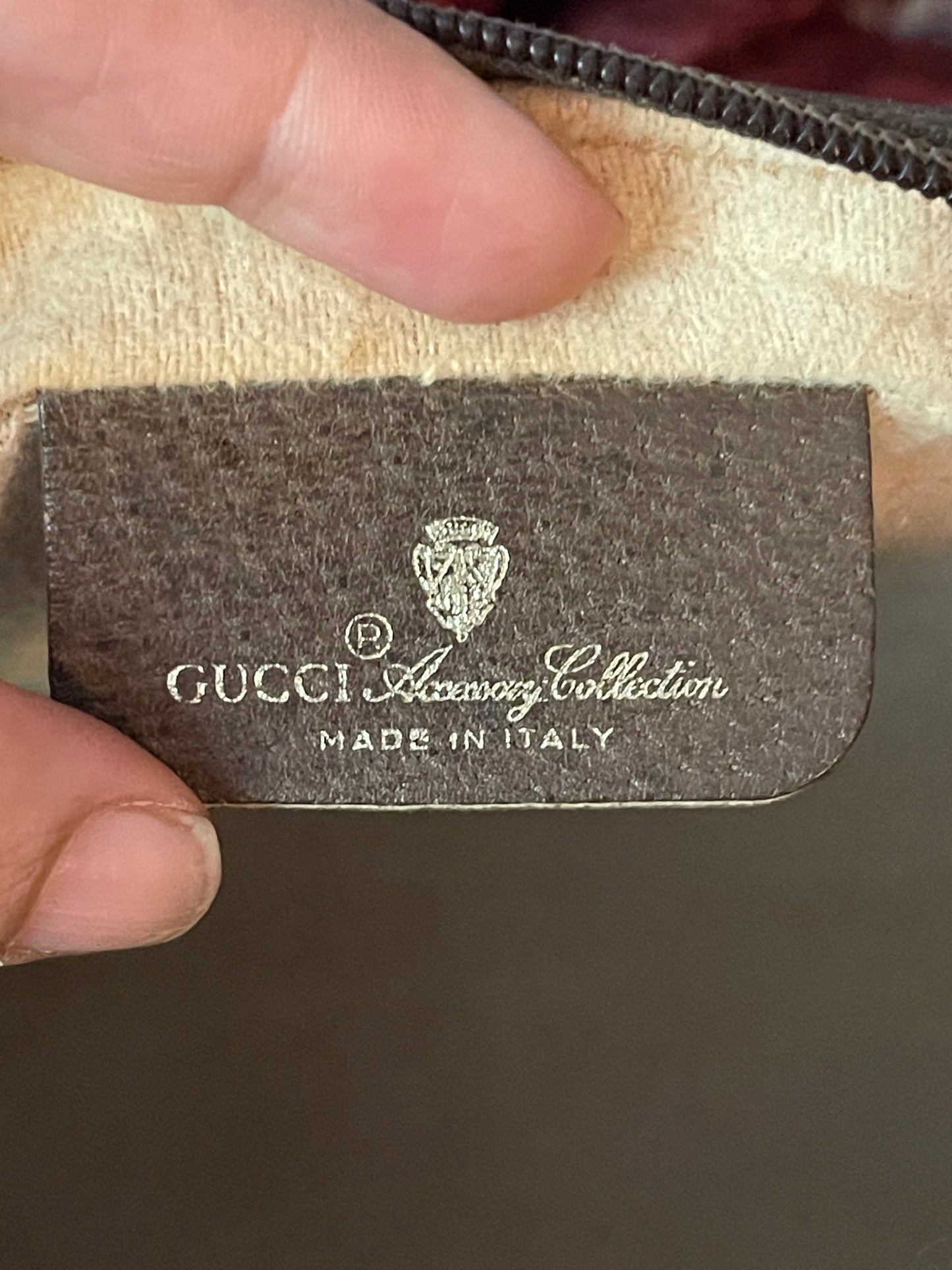 Authentic Gucci vintage web sherry line crossbody bag