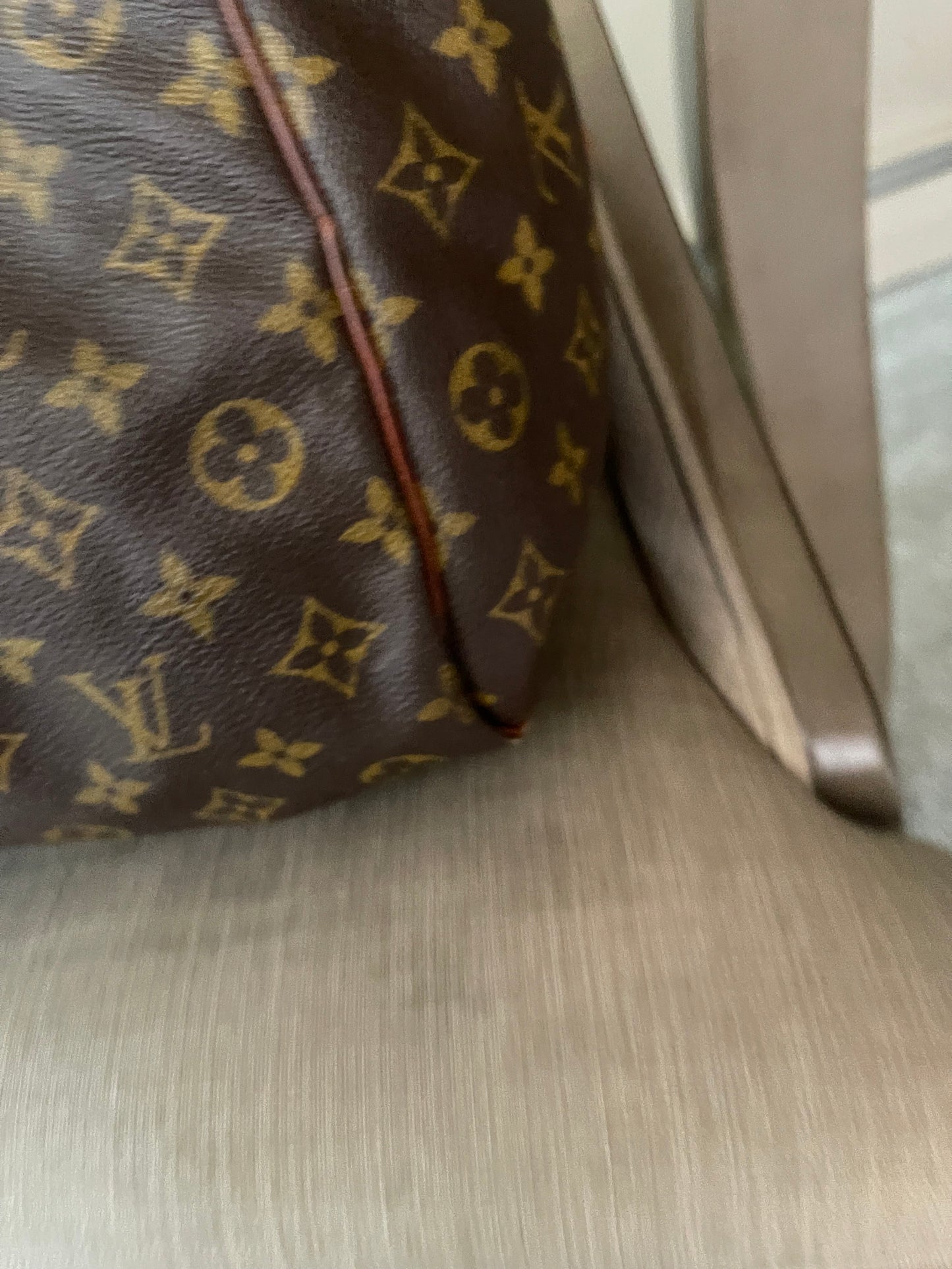Authentic vintage Louis Vuitton luggage bag keepall 45