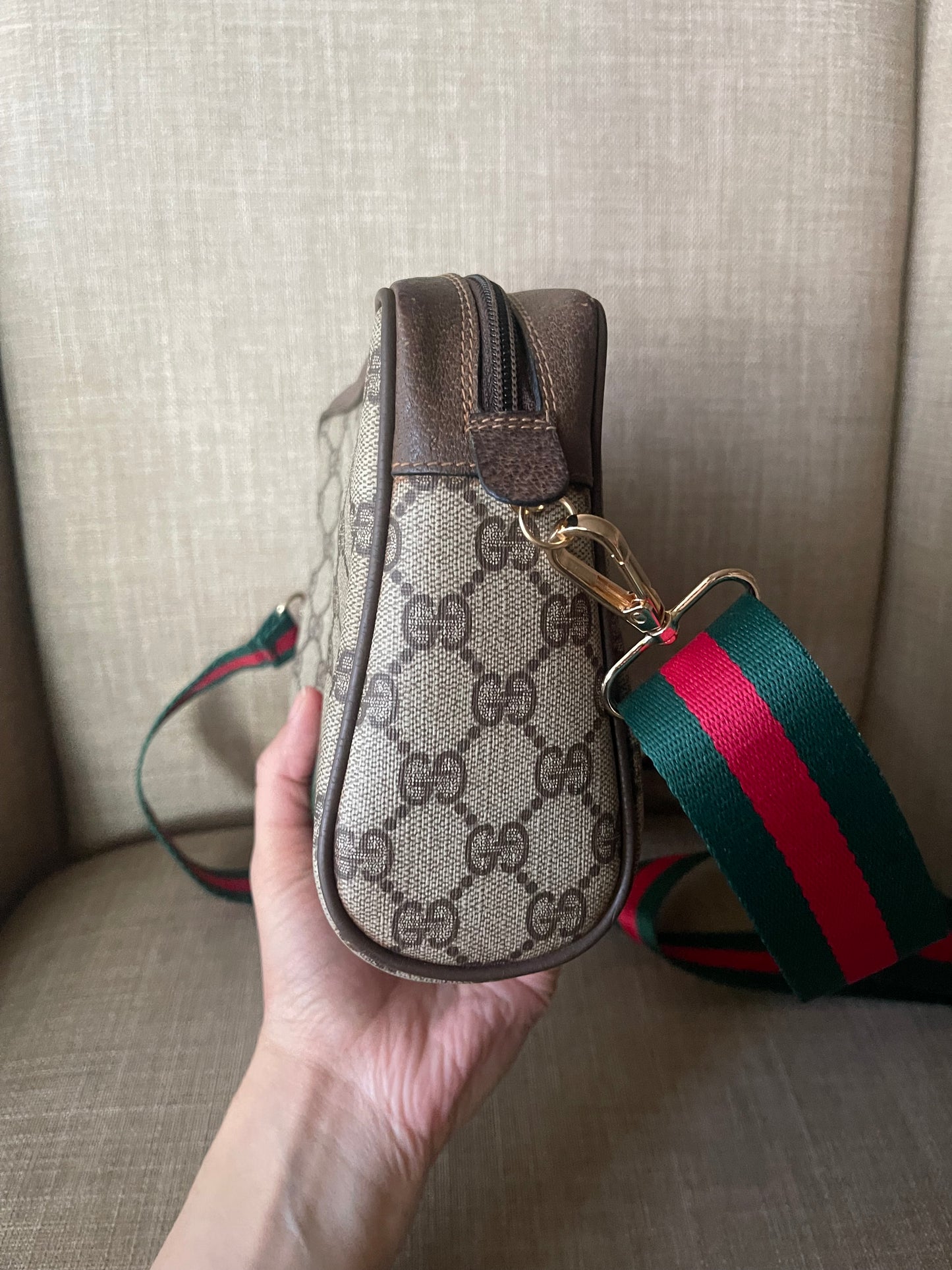 Authentic Gucci vintage web sherry line crossbody bag