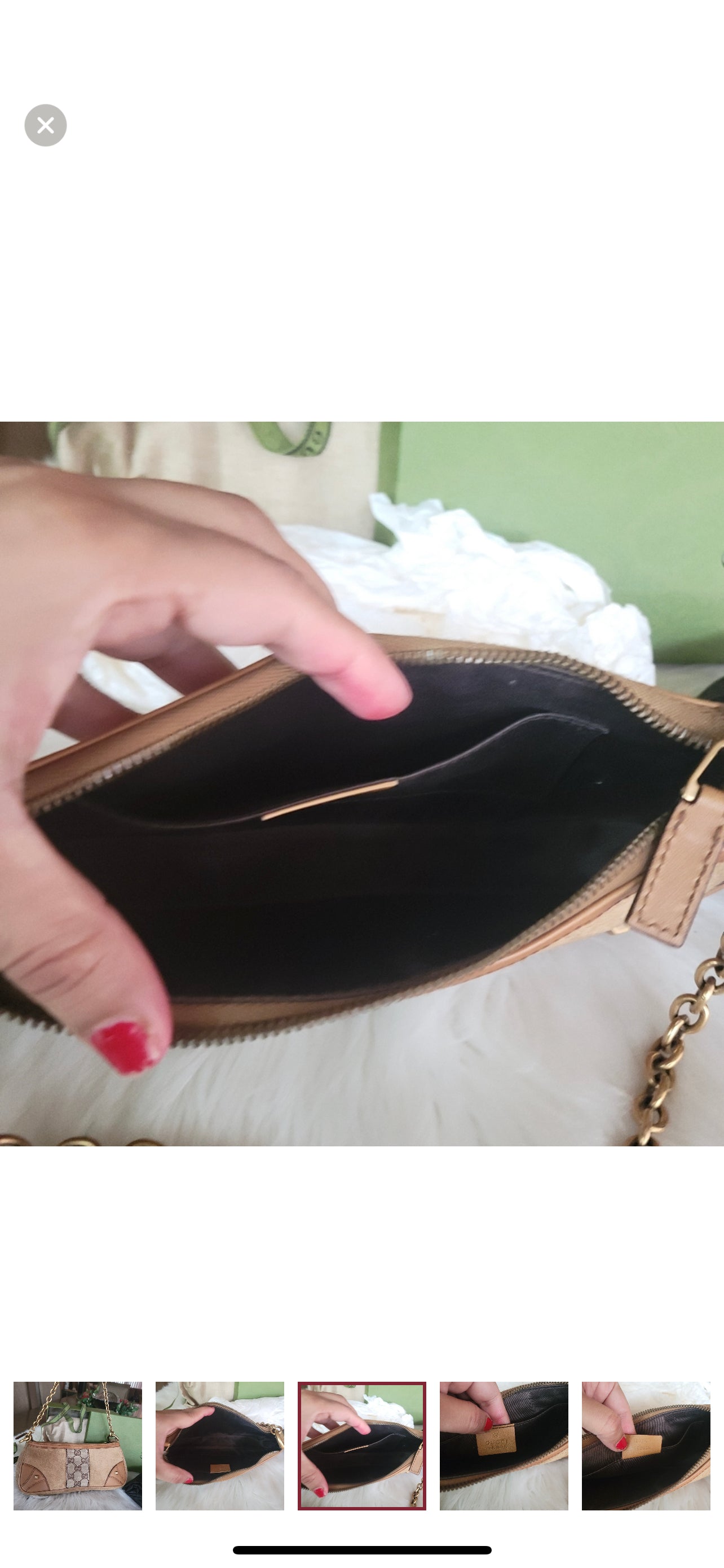 Authentic Gucci vintage small shoulder bag on Chain