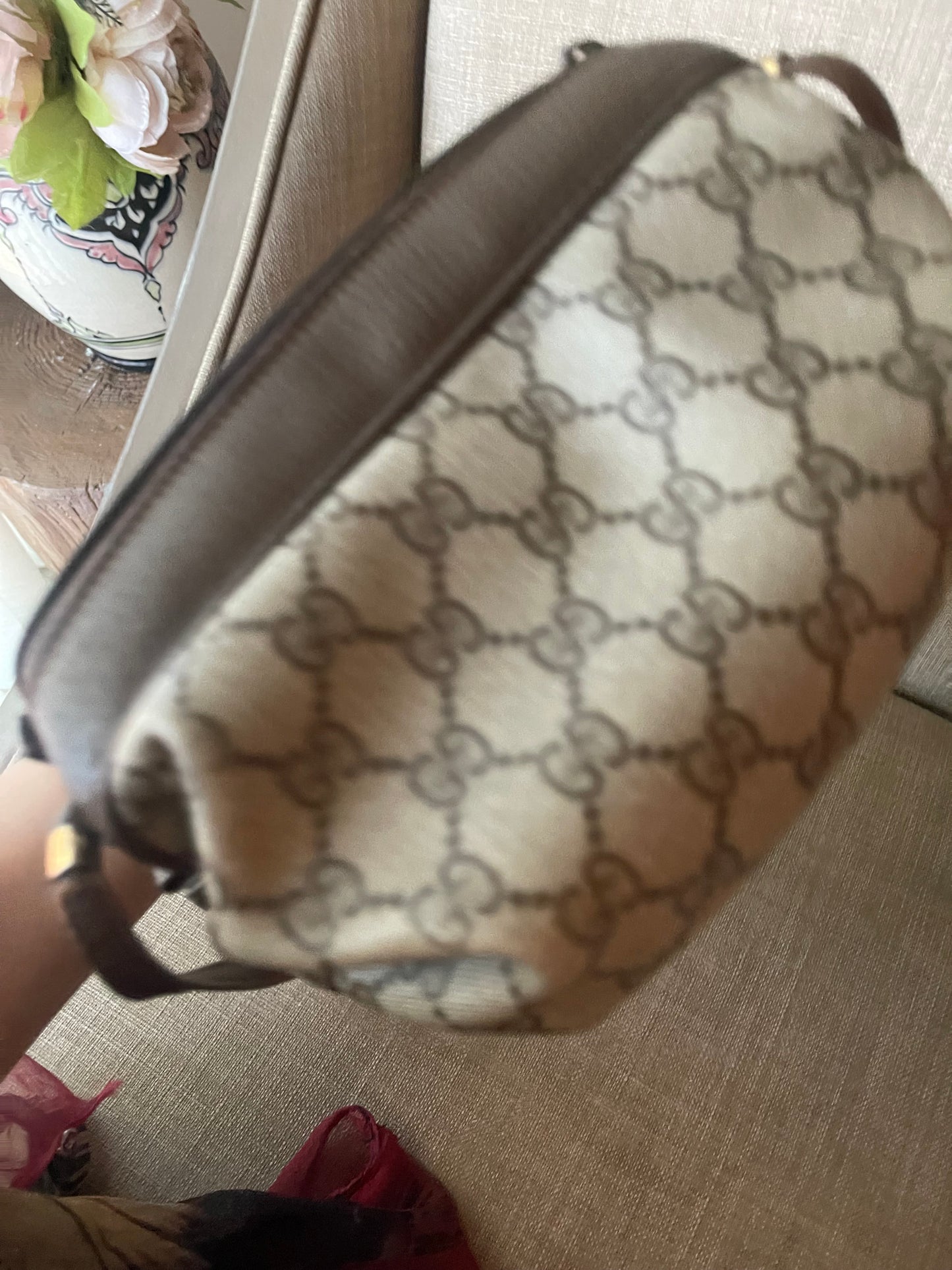 Authentic Gucci vintage crossbody bag