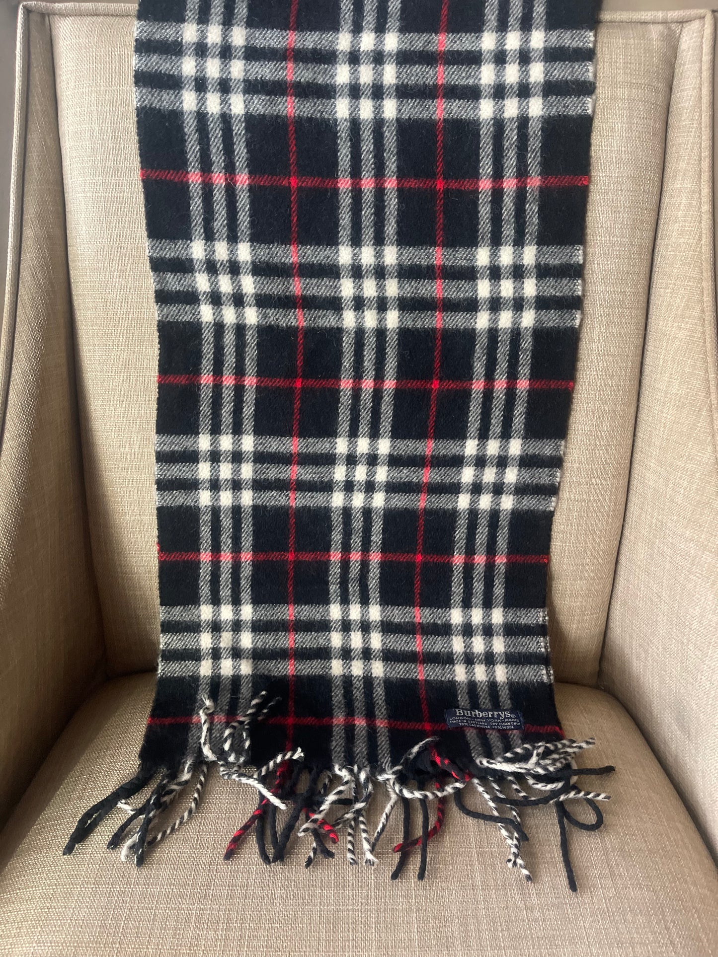 Authentic vintage Burberrys nova check black scarf with