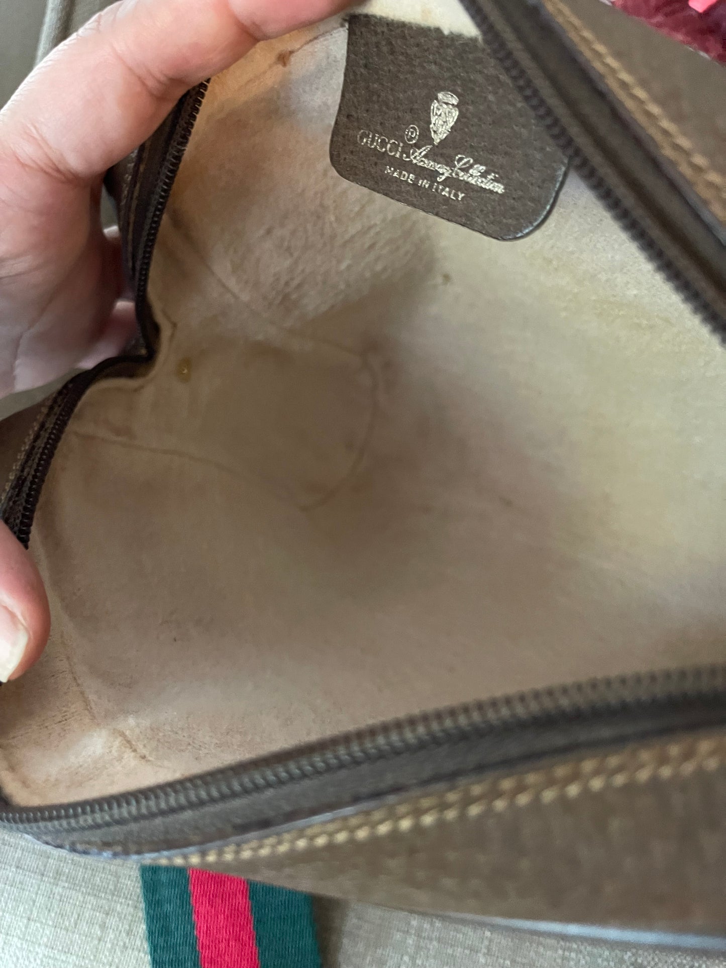 Authentic Gucci vintage web sherry line crossbody bag