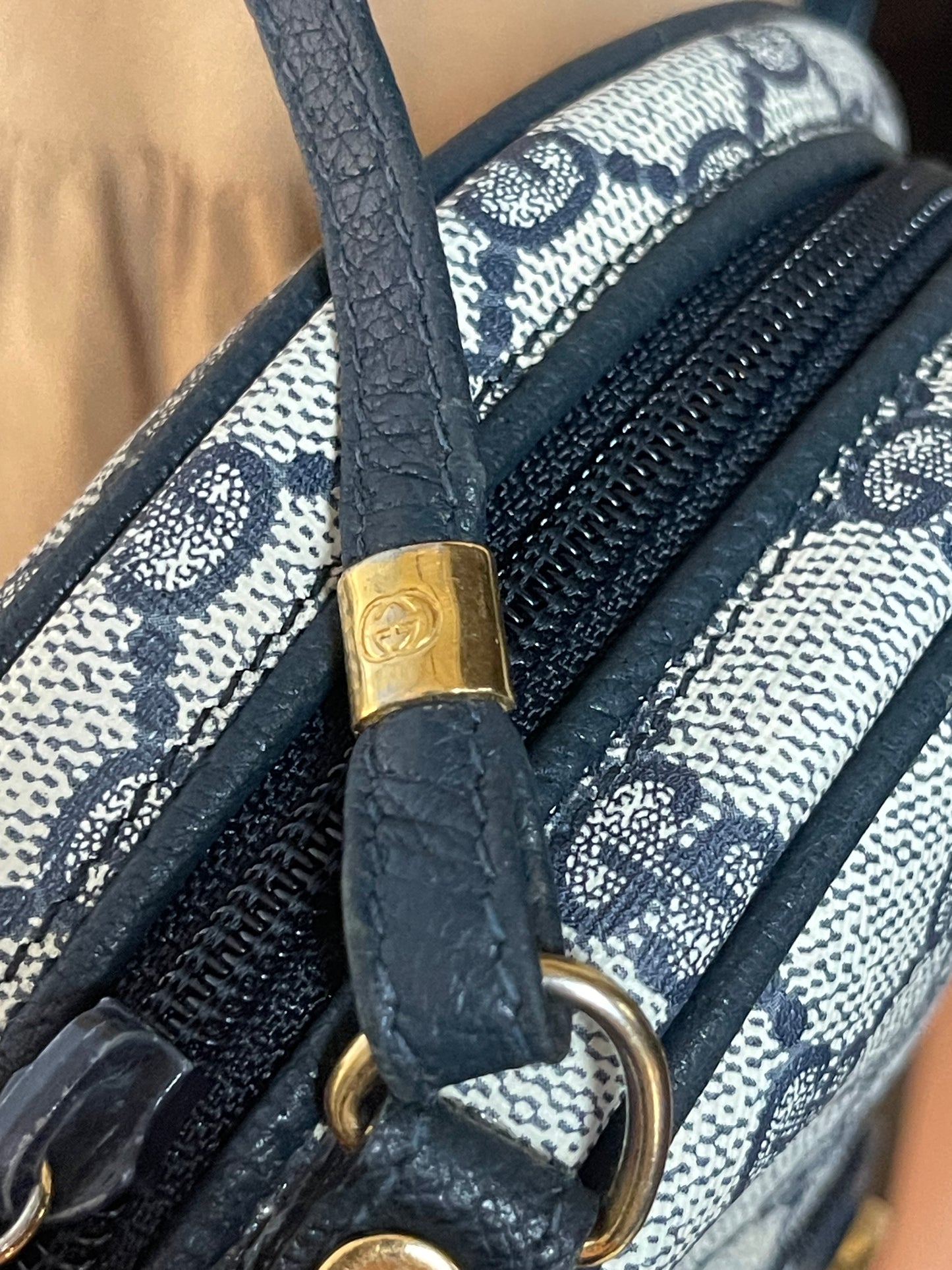 Authentic vintage Gucci crossbody bag