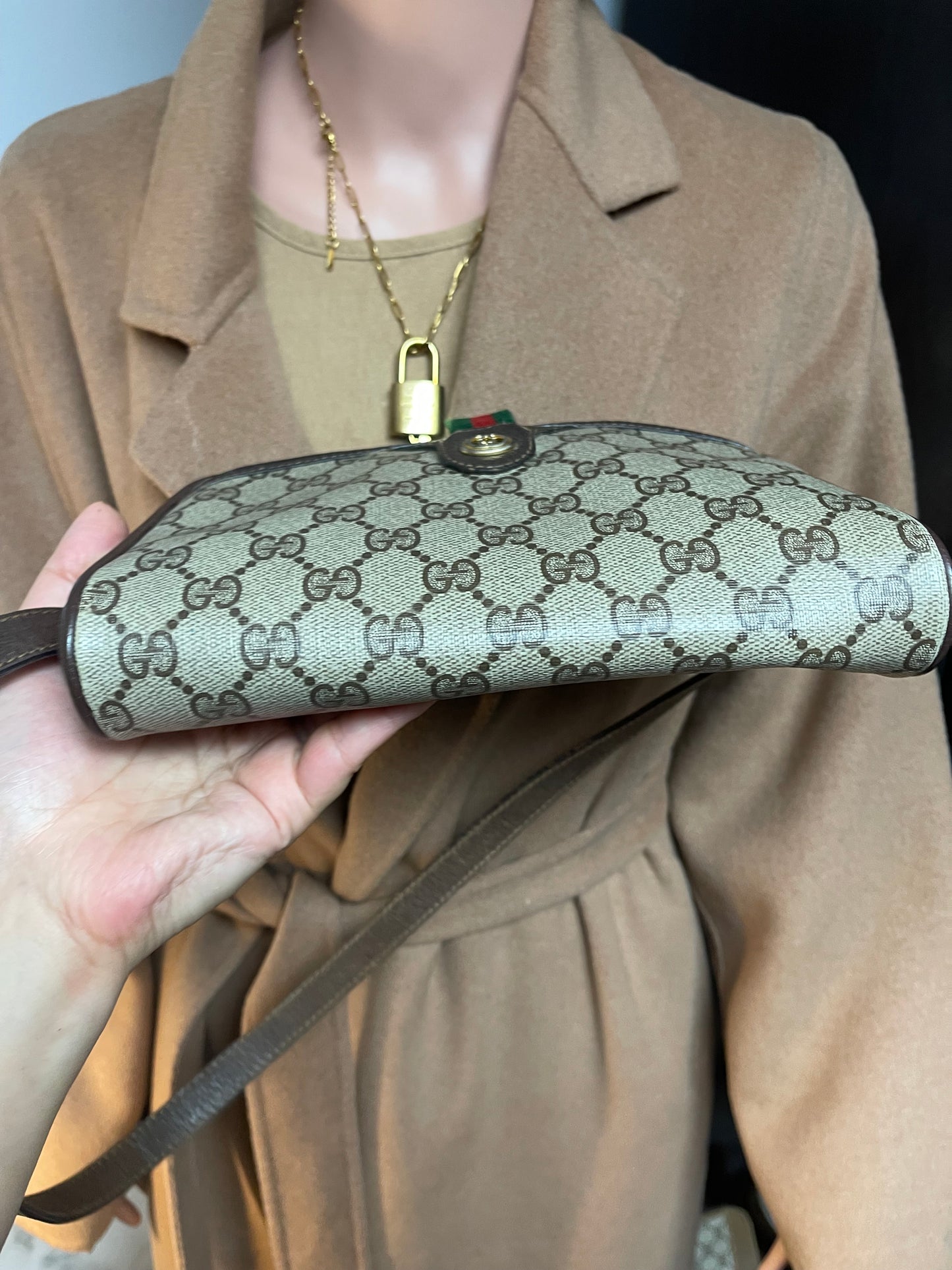 Authentic Gucci vintage crossbody bag