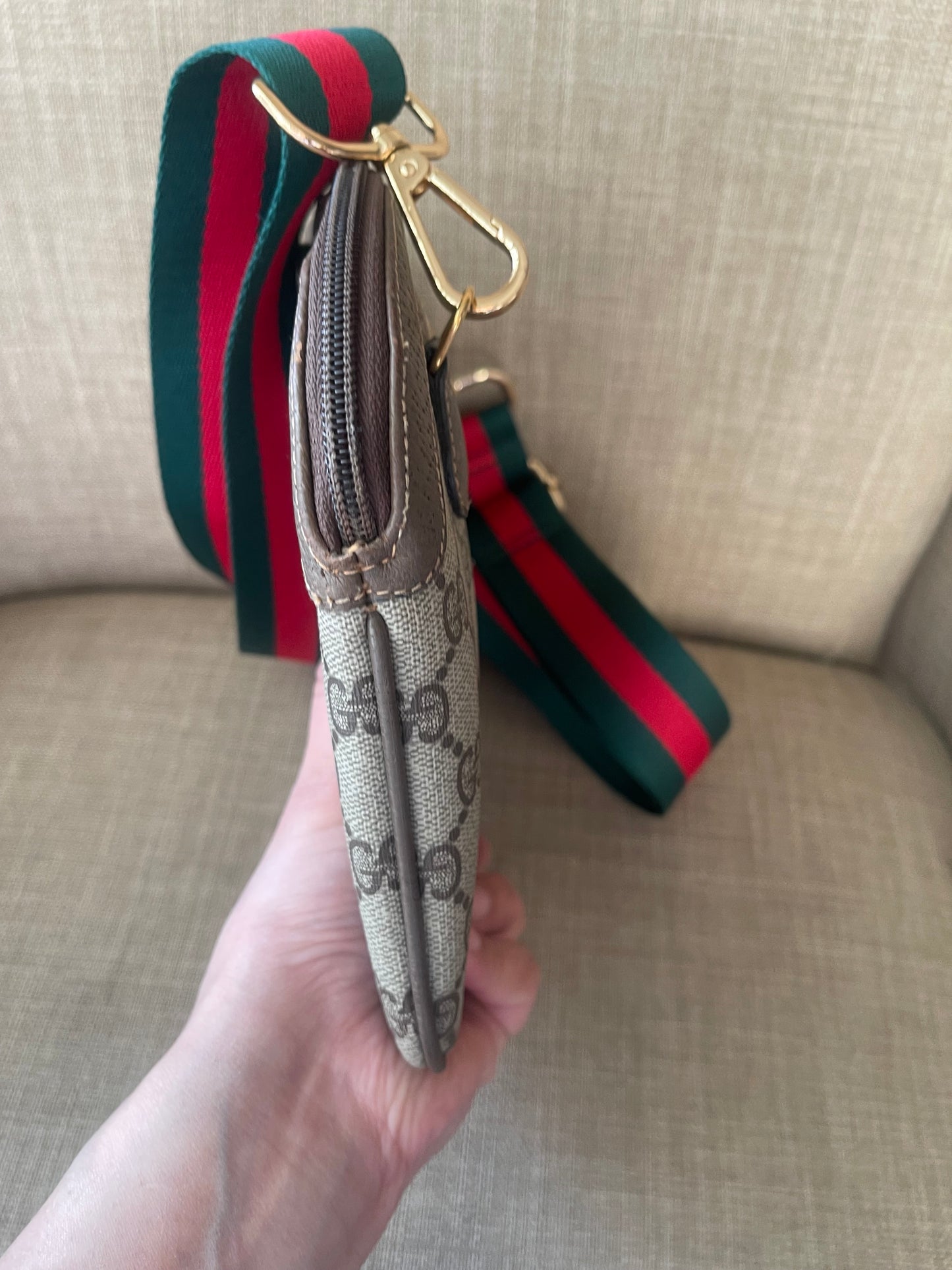 Authentic Gucci vintage crossbody bag