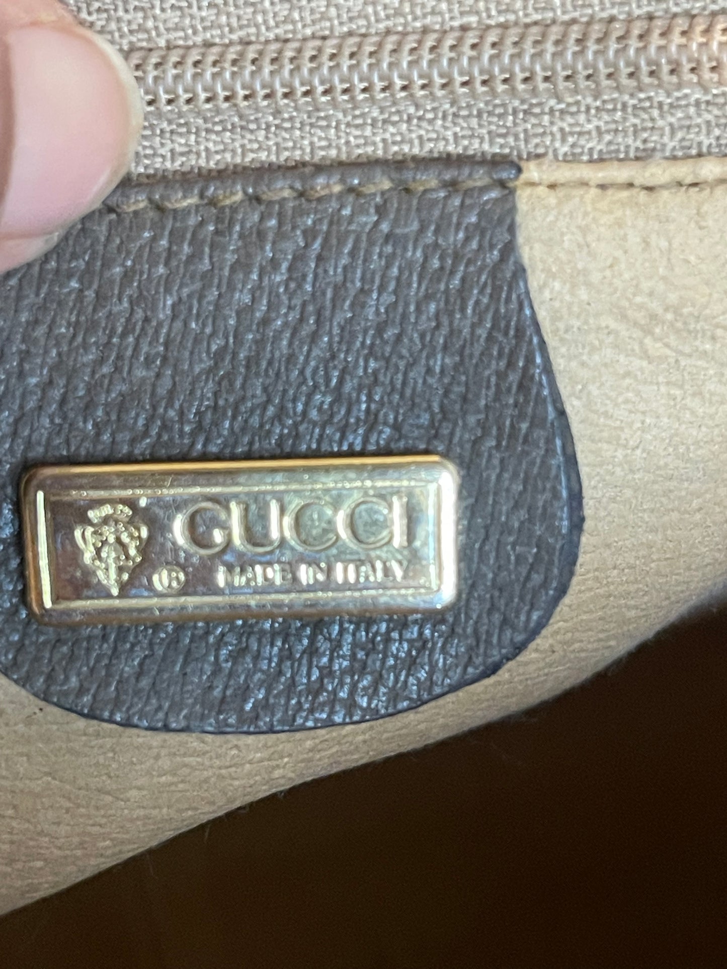 Authentic Gucci vintage gg canvas crossbody