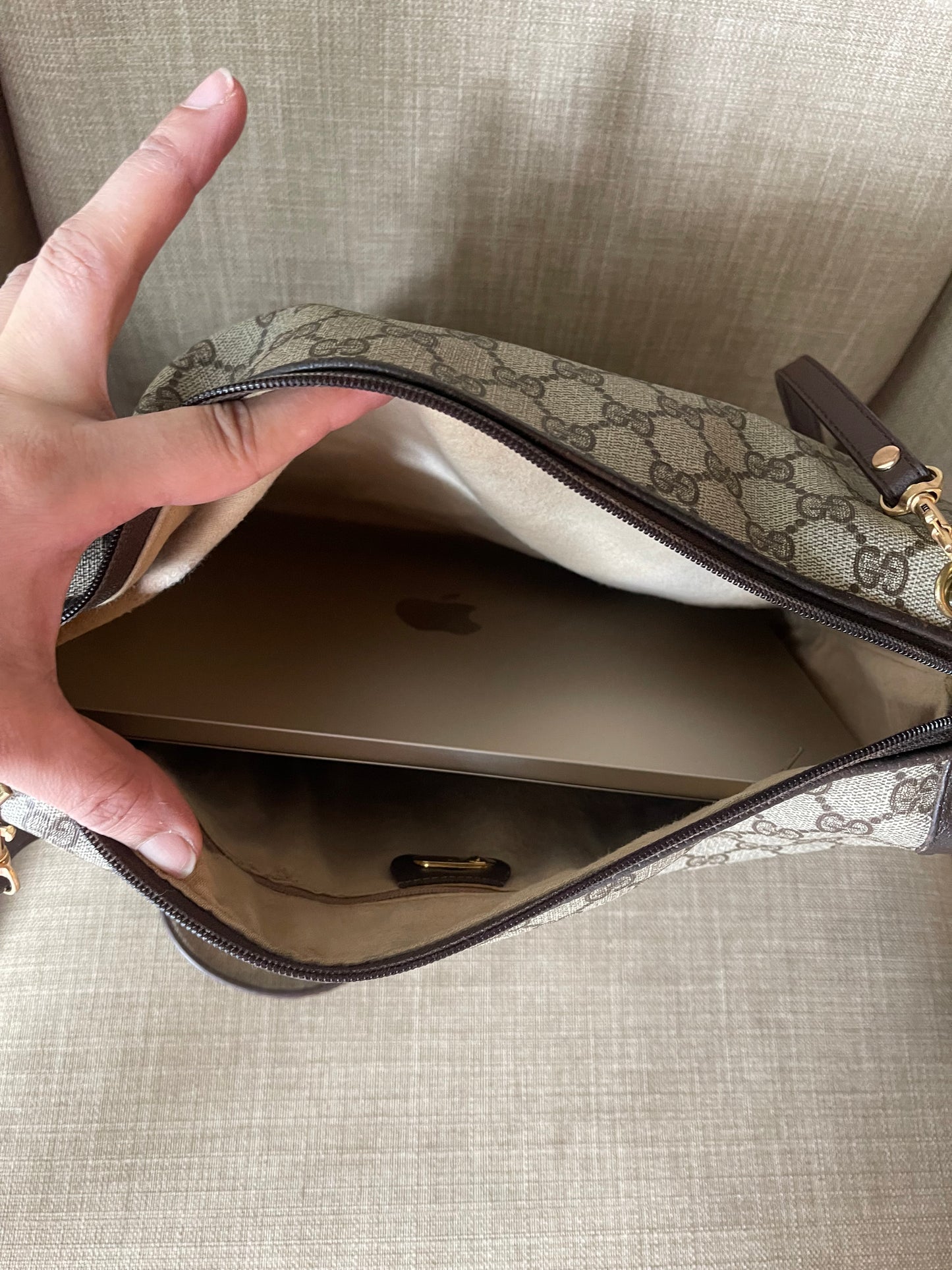 Authentic Gucci vintage gg canvas crossbody bag