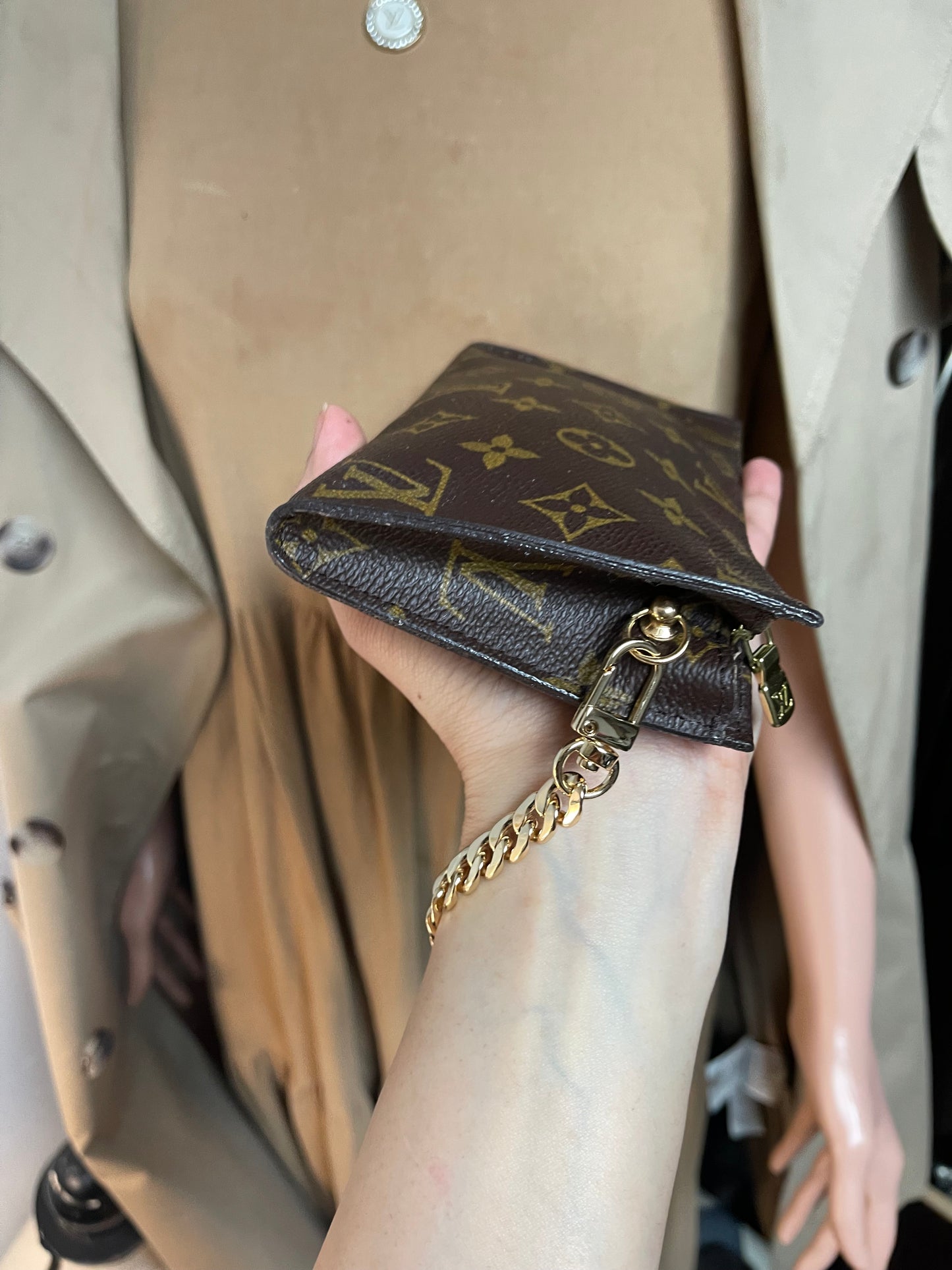 Authentic Louis Vuitton monogram wristlet pouch