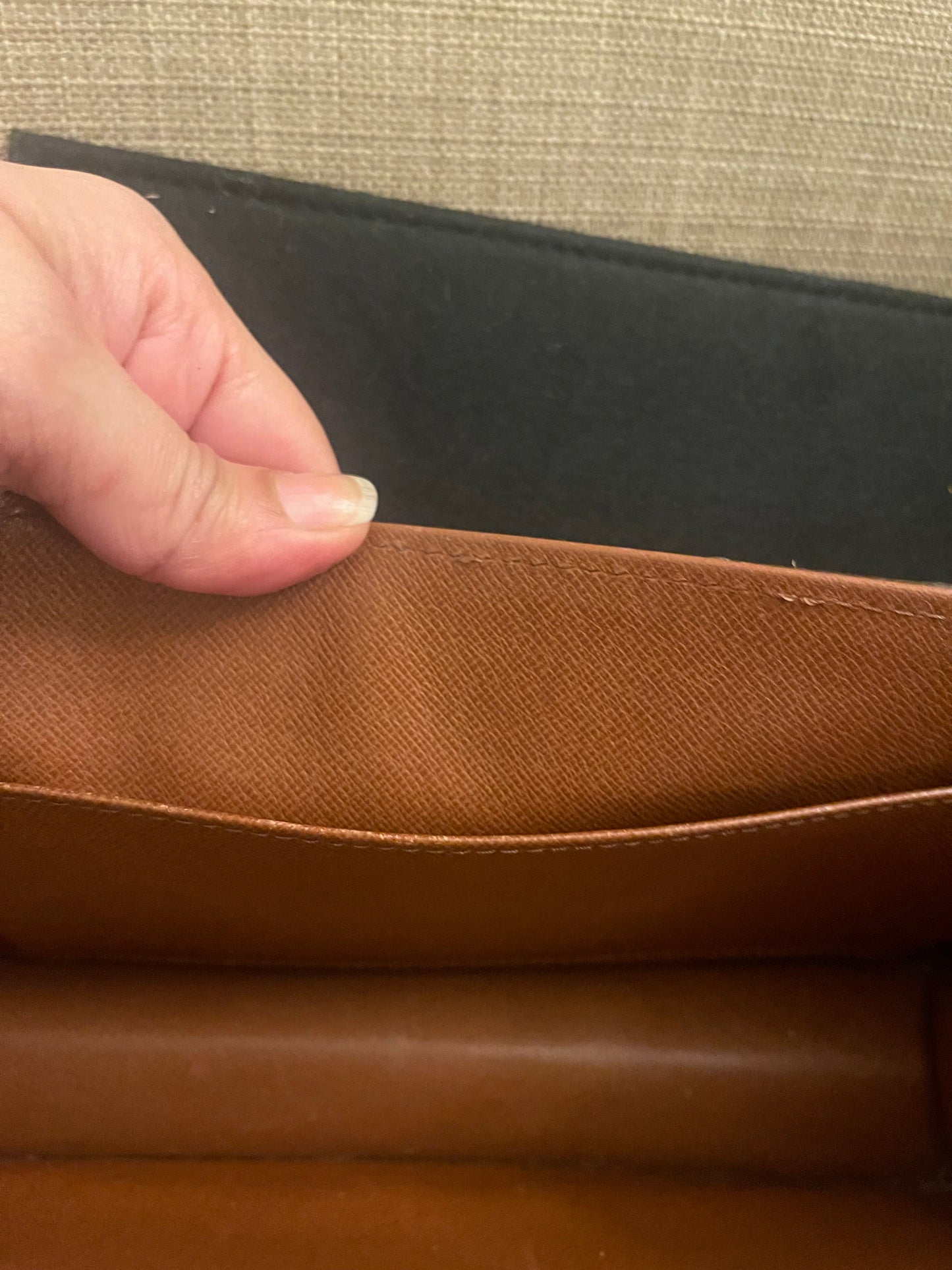 Authentic Louis Vuitton vintage dame clutch bag