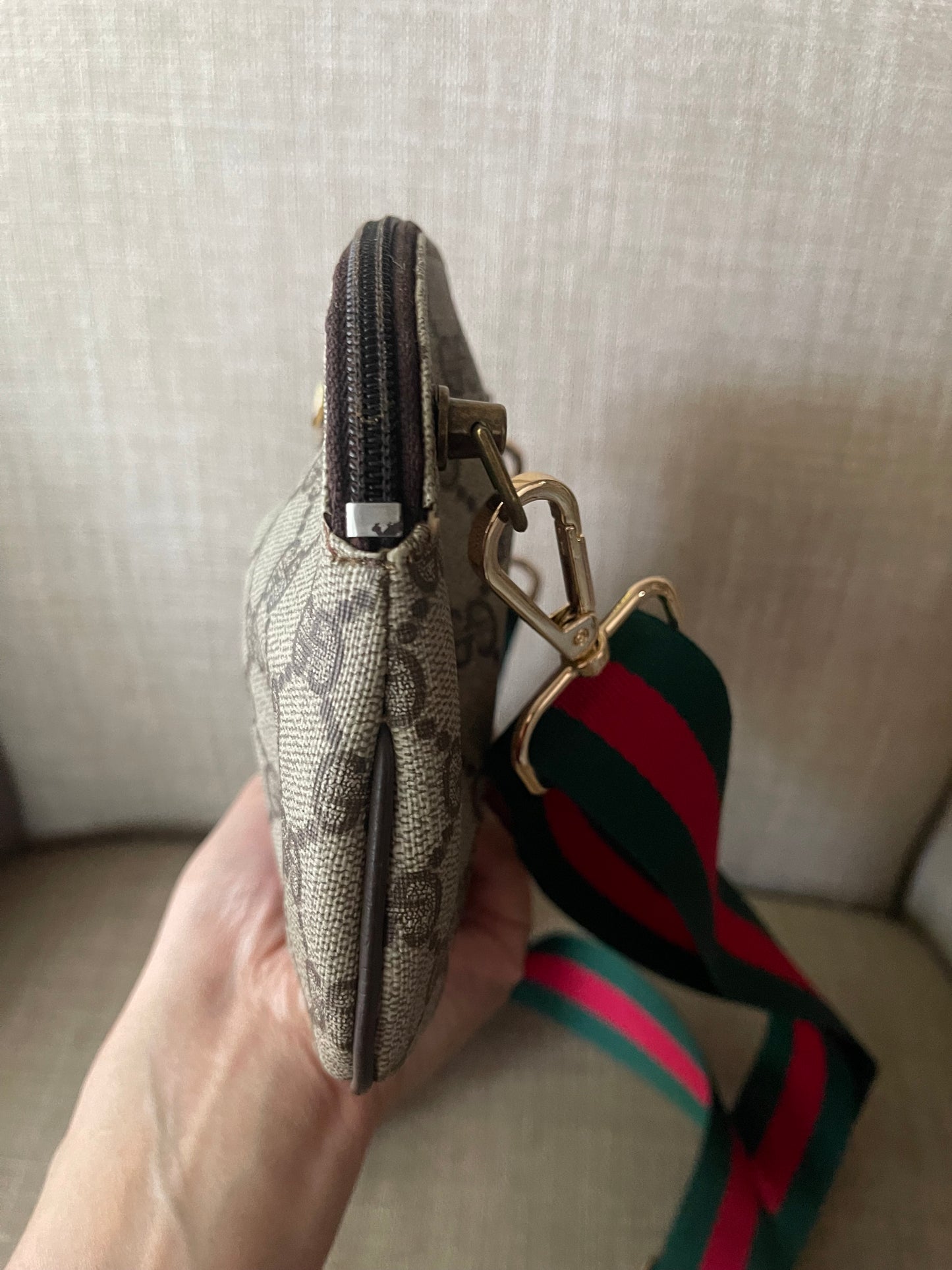 Authentic Gucci vintage GG canvas clutch crossbody bag