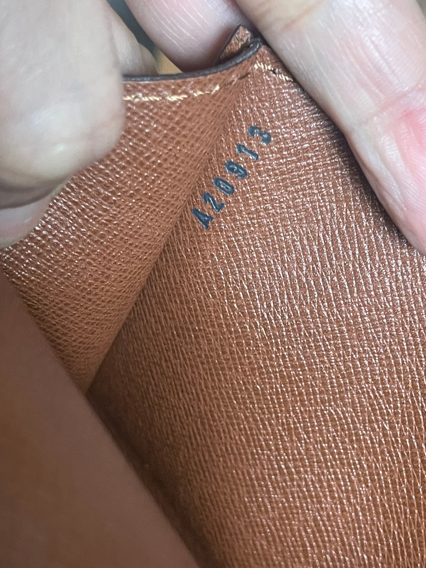 Authentic Louis Vuitton monogram belt bag