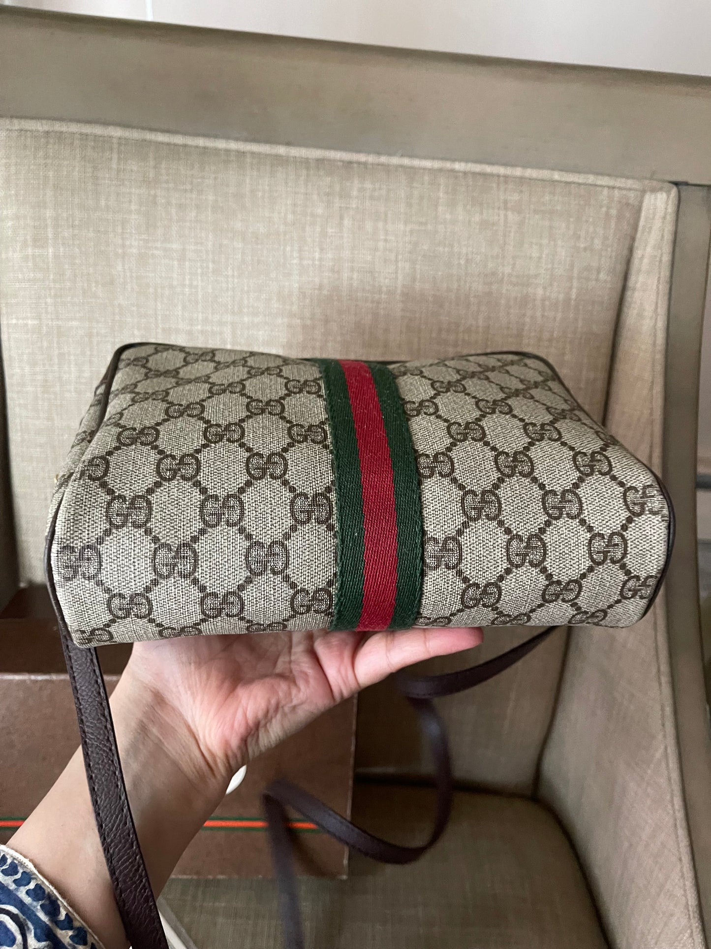 Authentic vintage Gucci web sherry line clutch crossbody bag