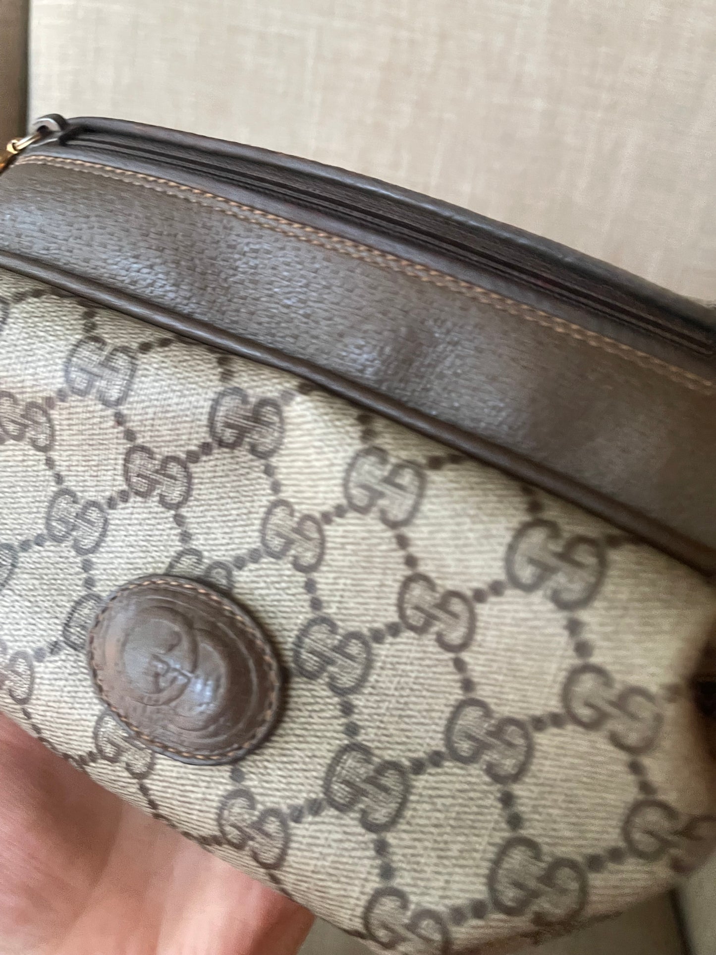 Authentic Gucci vintage crossbody bag
