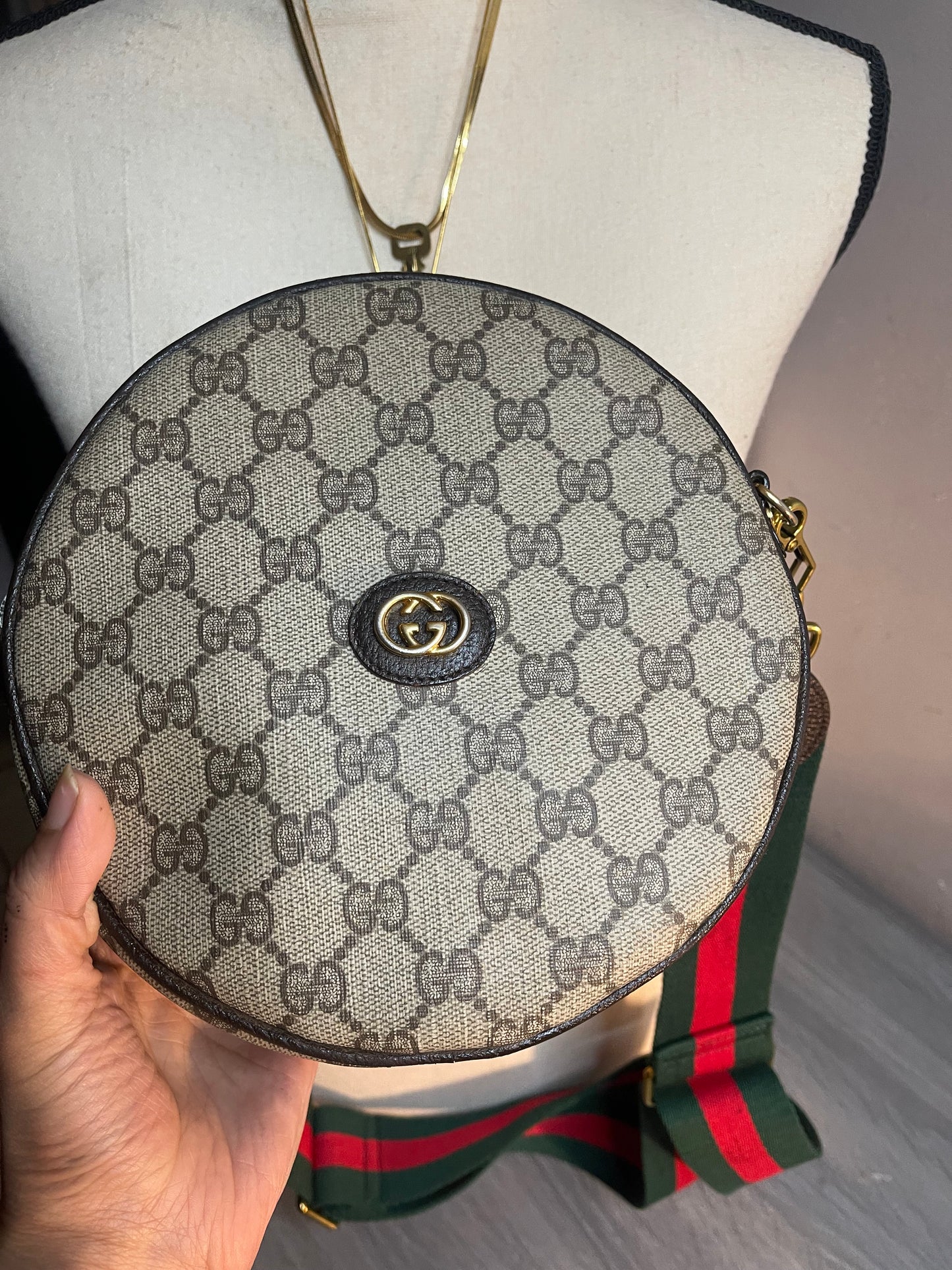Authentic Gucci vintage gg canvas crossbody
