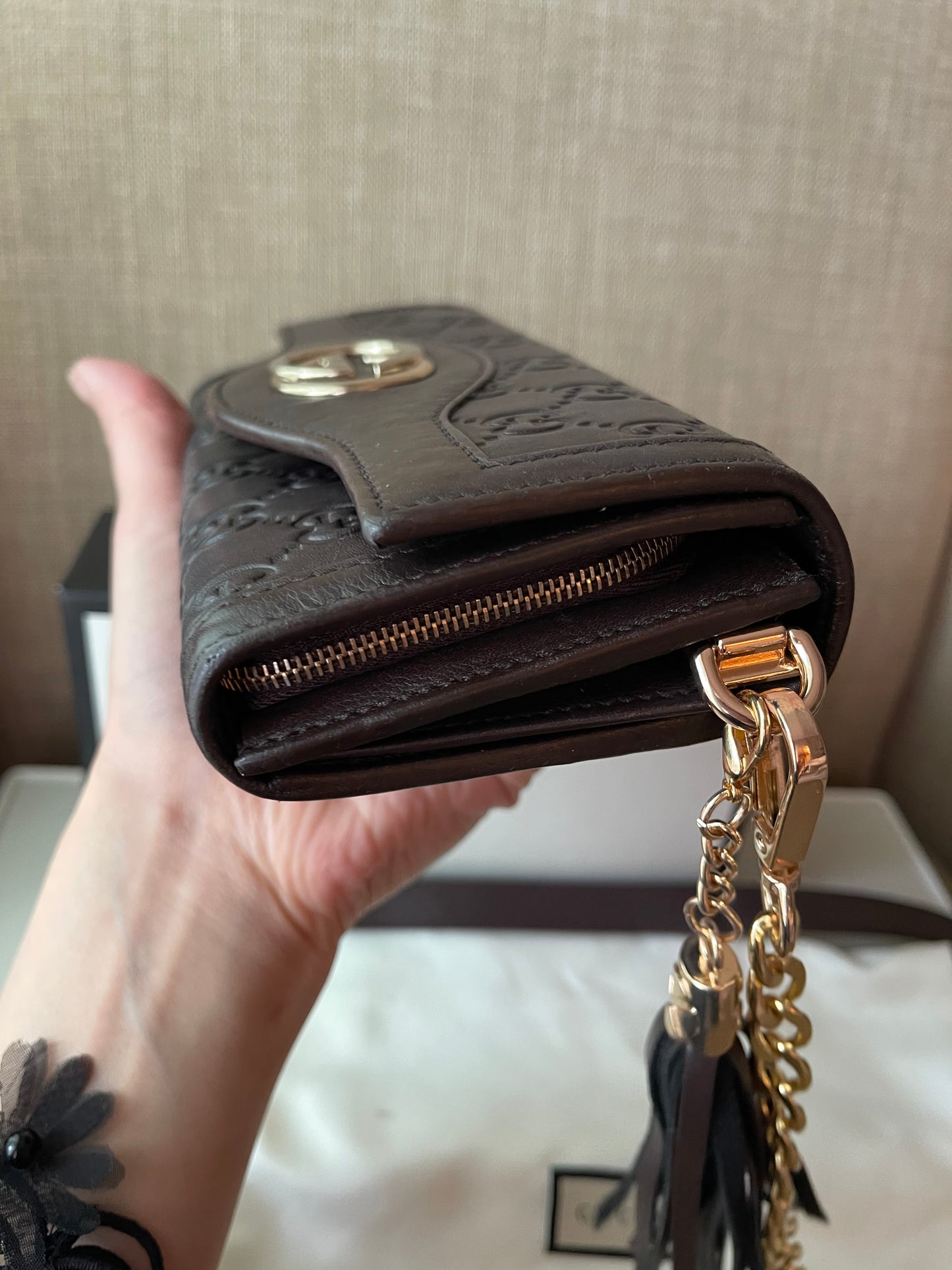 Authentic Gucci vintage gg wallet