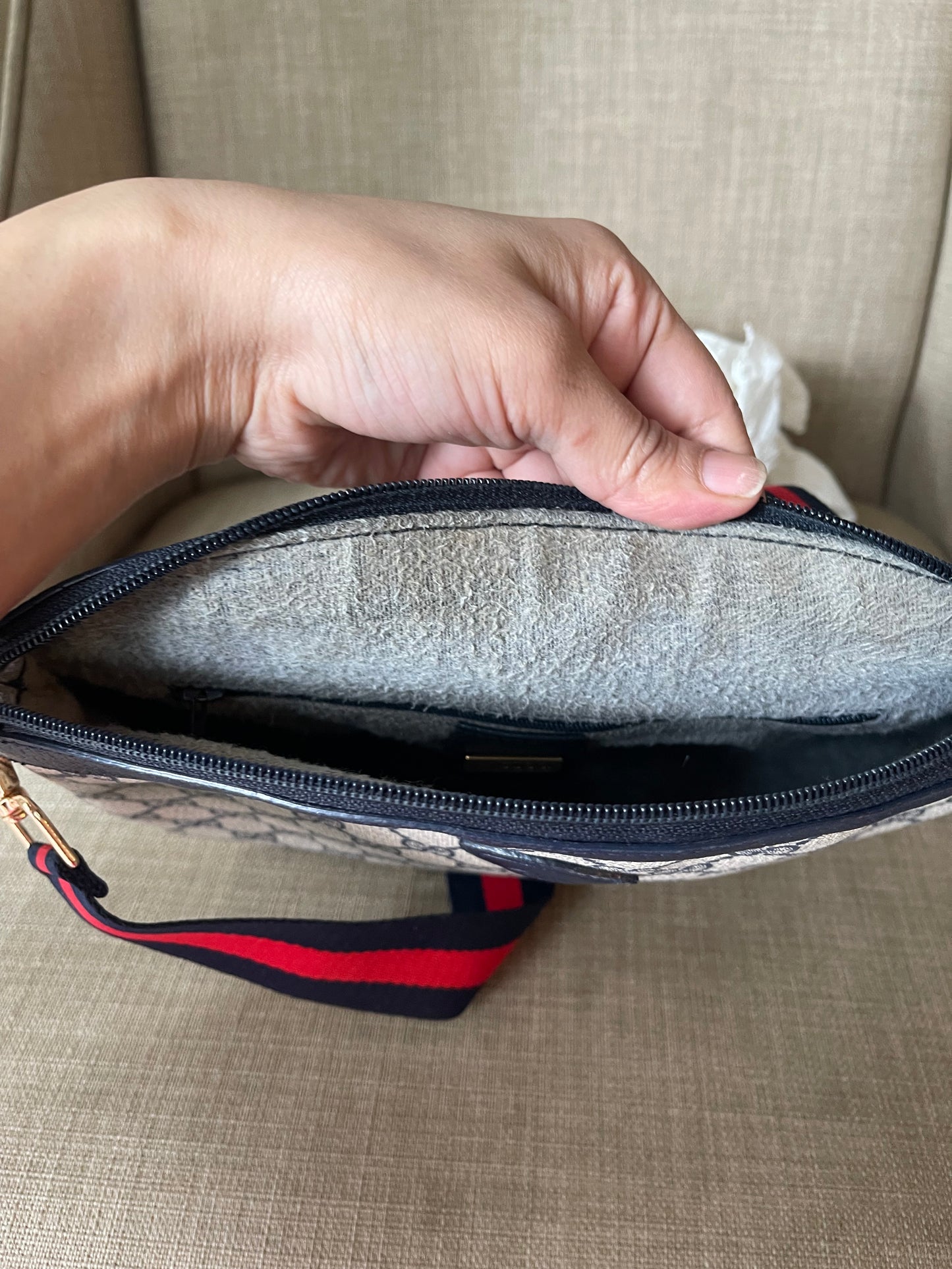 Authentic vintage Gucci blue crossbody bag