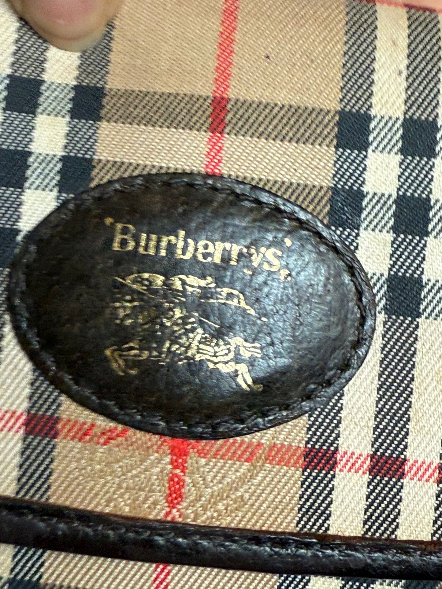 Authentic vintage Burberrys nova check clutch bag