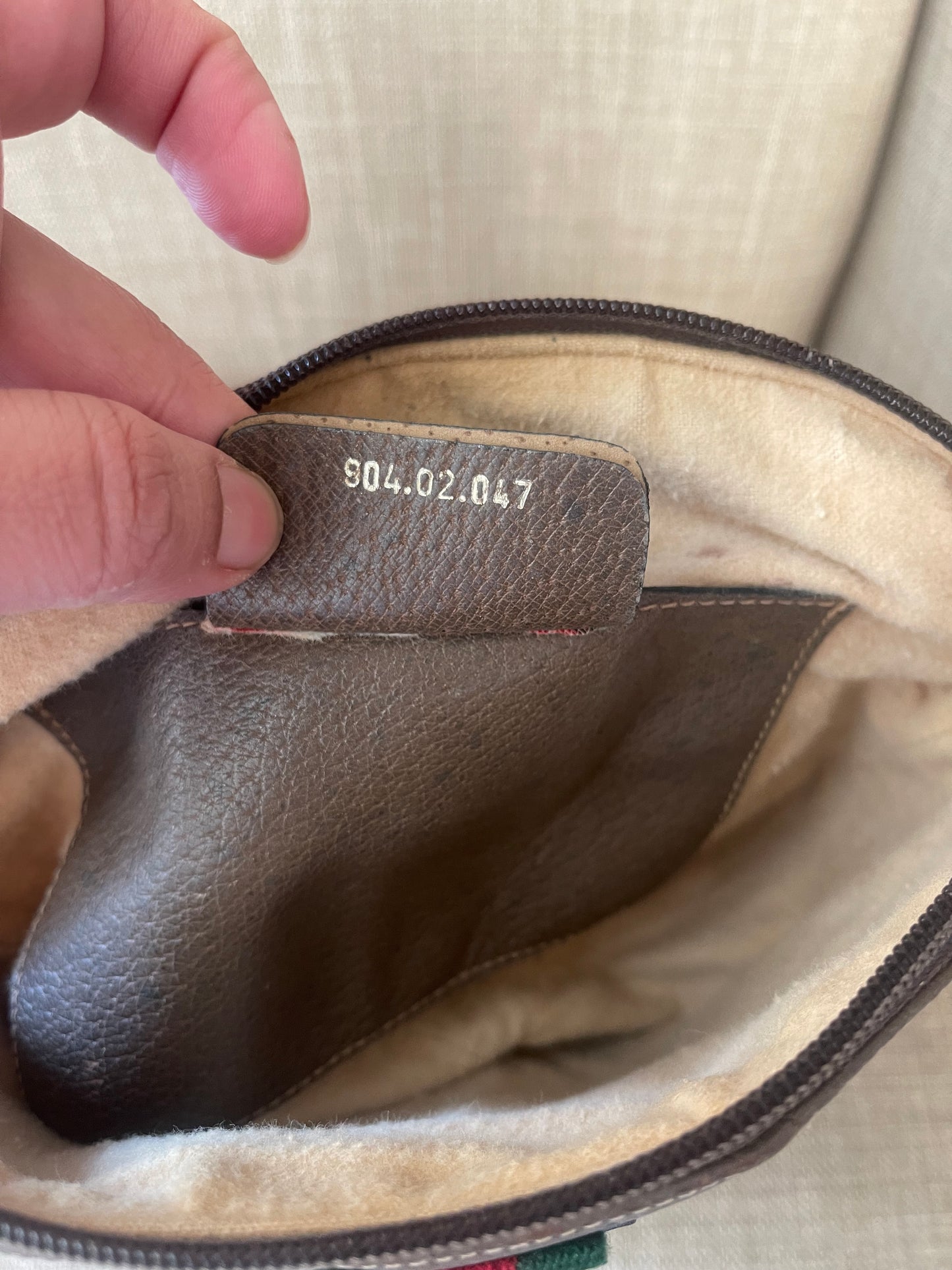 Authentic Gucci vintage crossbody bag