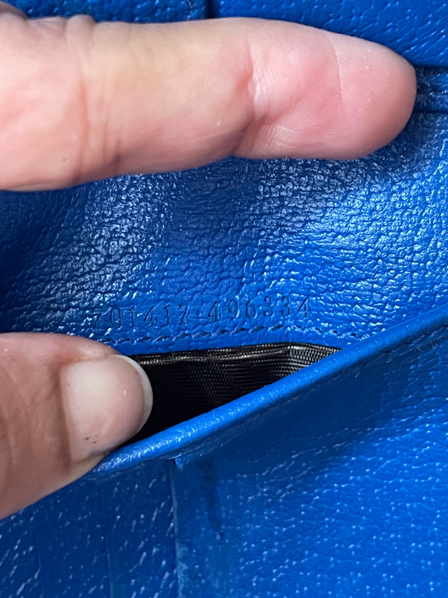 Authentic Gucci interlock GG bifold wallet men