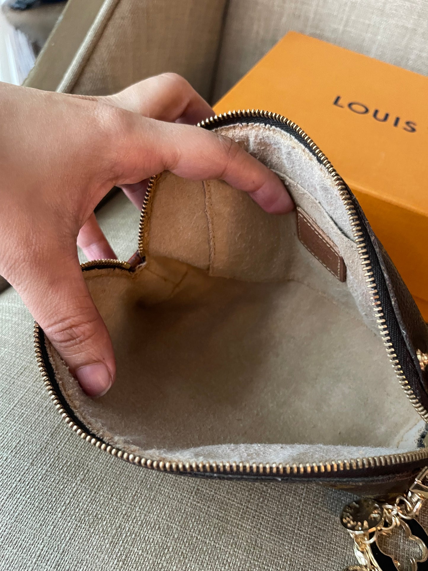 Authentic Louis Vuitton monogram crossbody bag