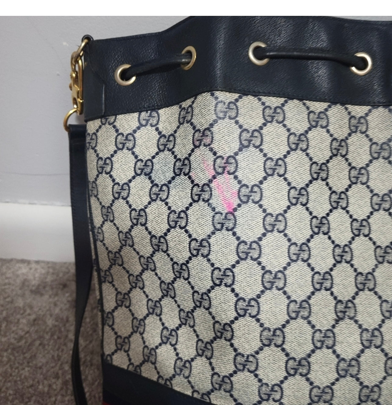 Authentic vintage Gucci web sherry line crossbody bag