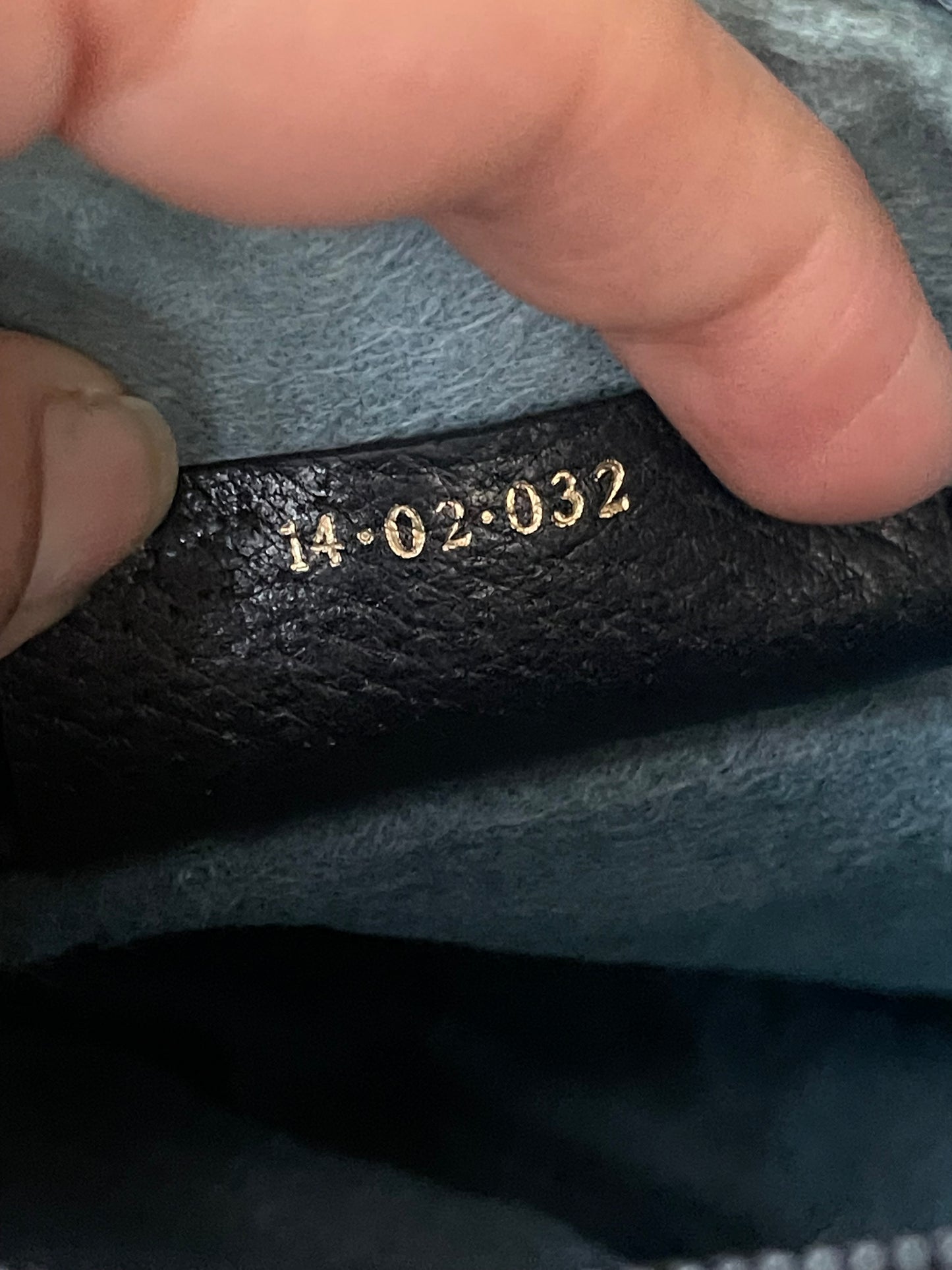 Authentic Gucci vintage web sherry line crossbody bag