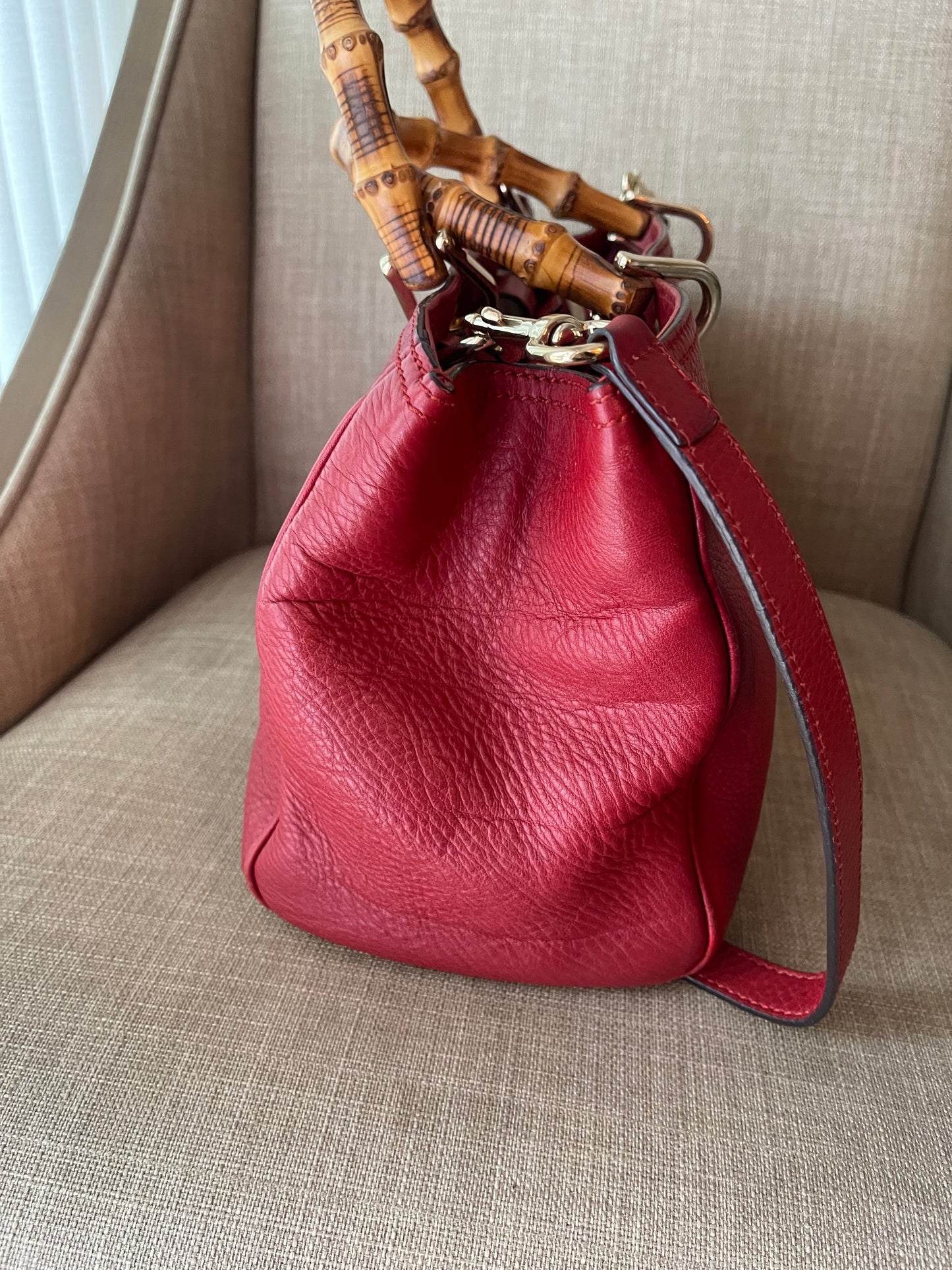 Authentic Gucci vintage bamboo shoulder bag