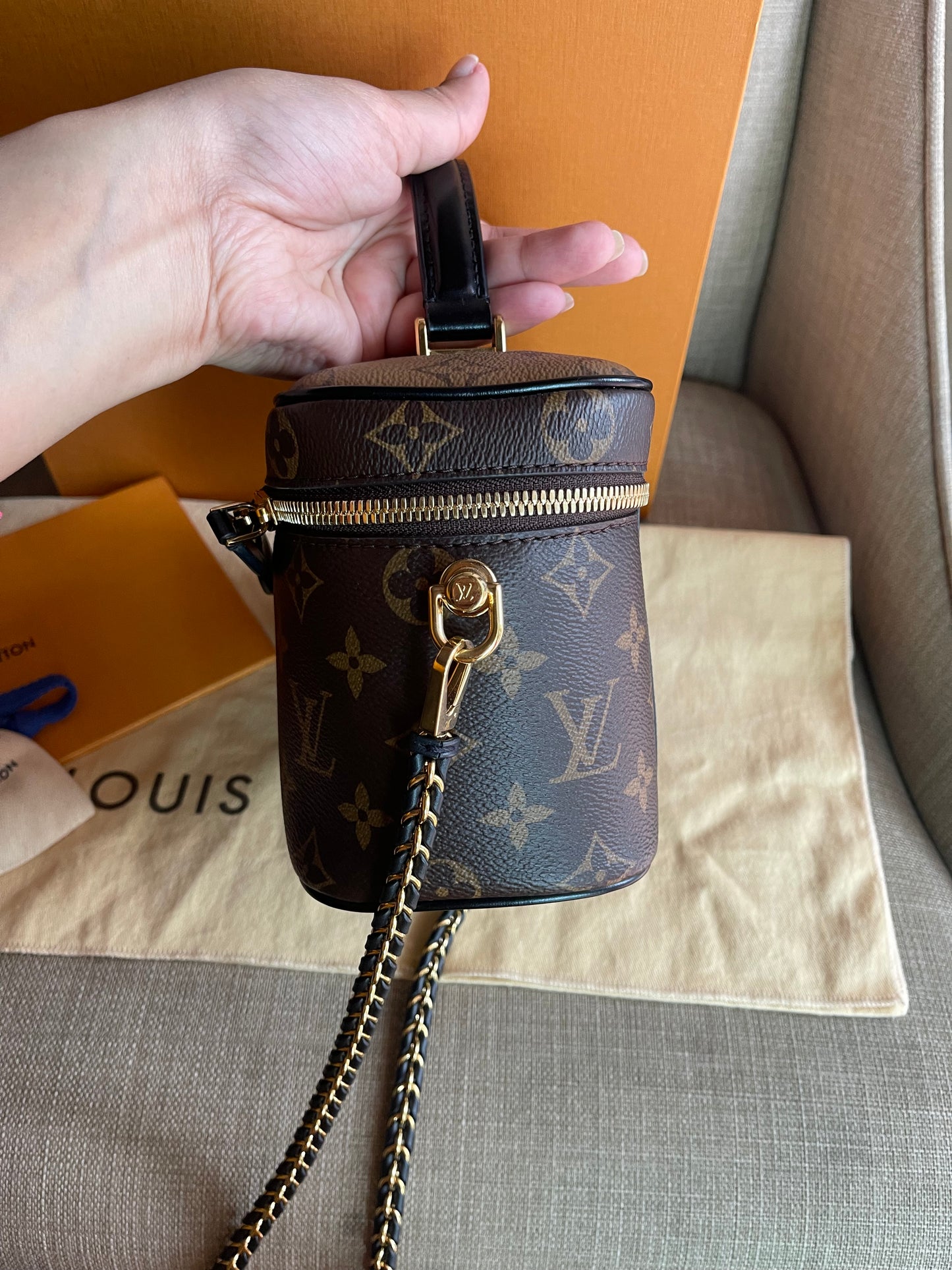 Authentic Louis Vuitton vanity bag pm