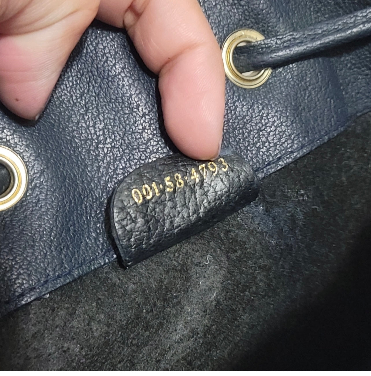 Authentic vintage Gucci web sherry line crossbody bag