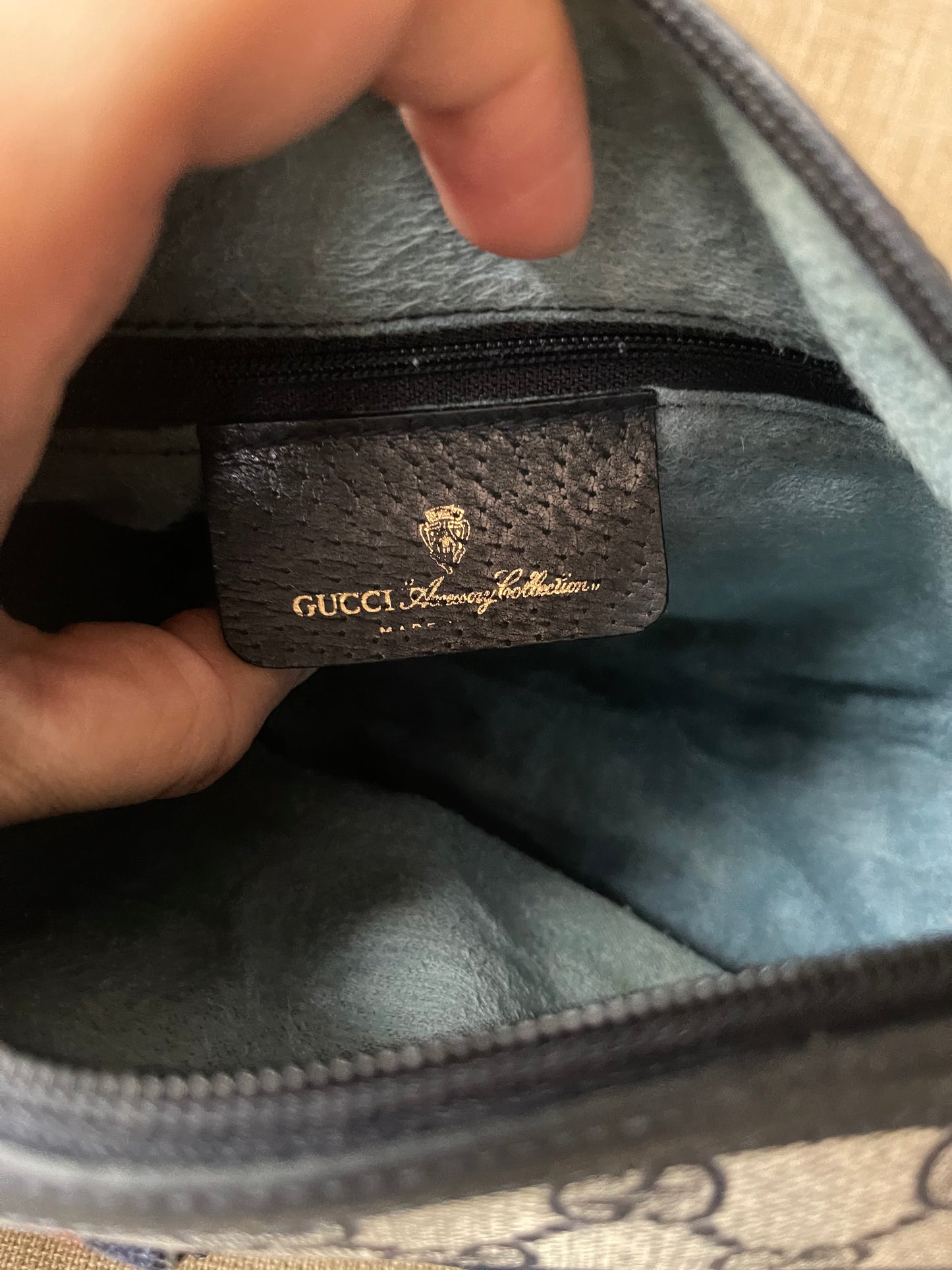 Authentic Gucci vintage web sherry line crossbody bag