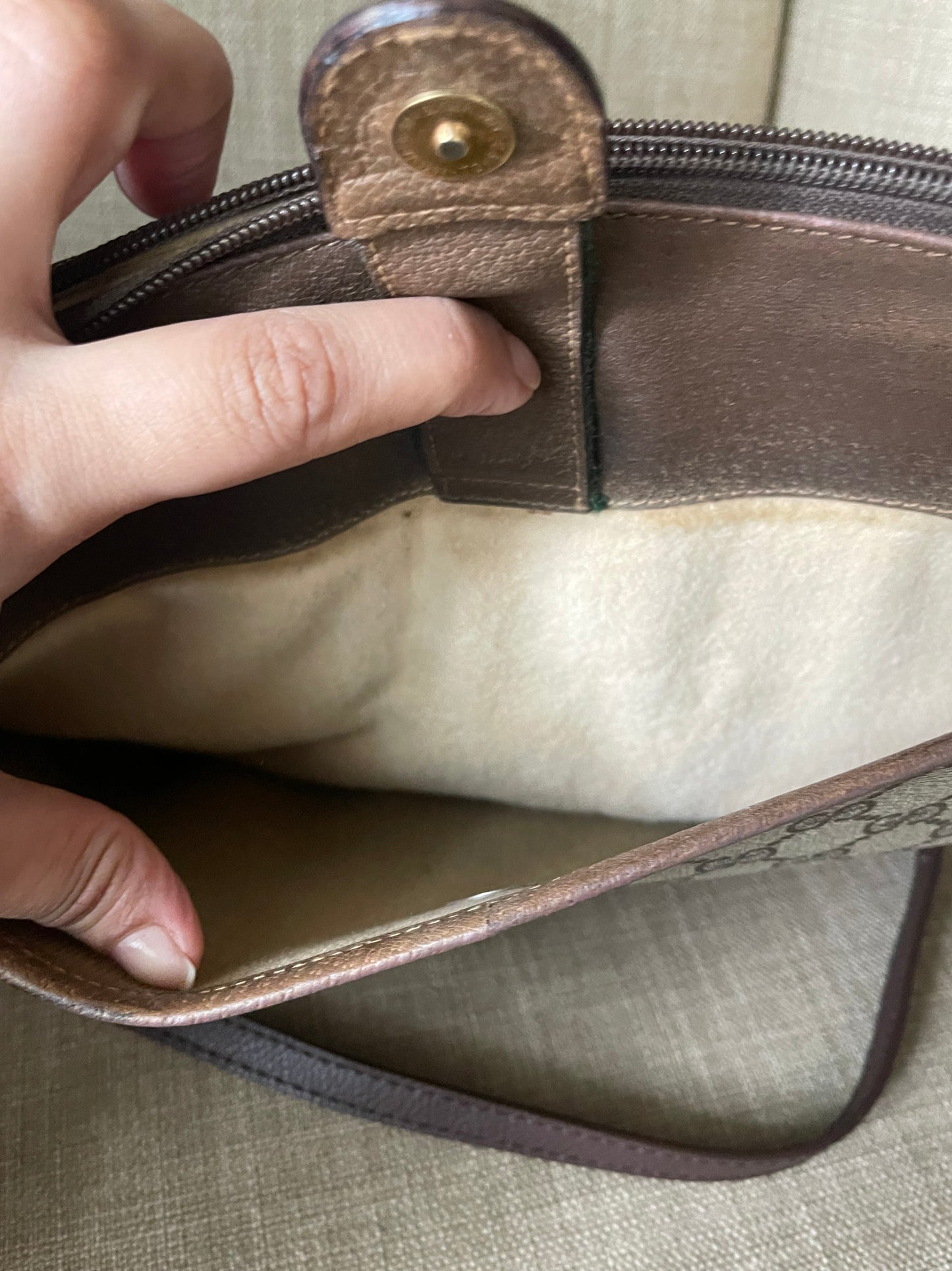 Authentic Gucci vintage web sherry line clutch crossbody bag