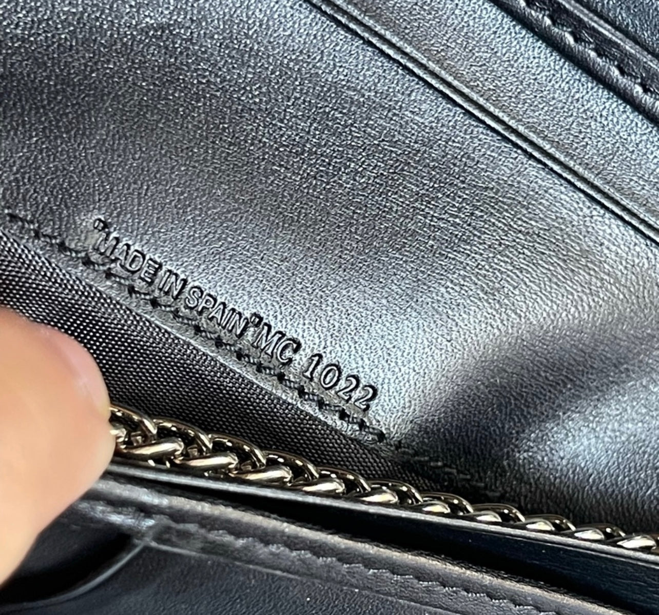 Authentic Dior vintage wallet on chain