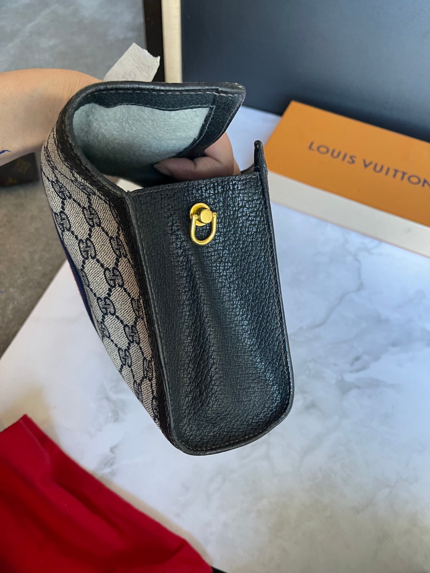 Authentic Gucci vintage web sherry line crossbody bag