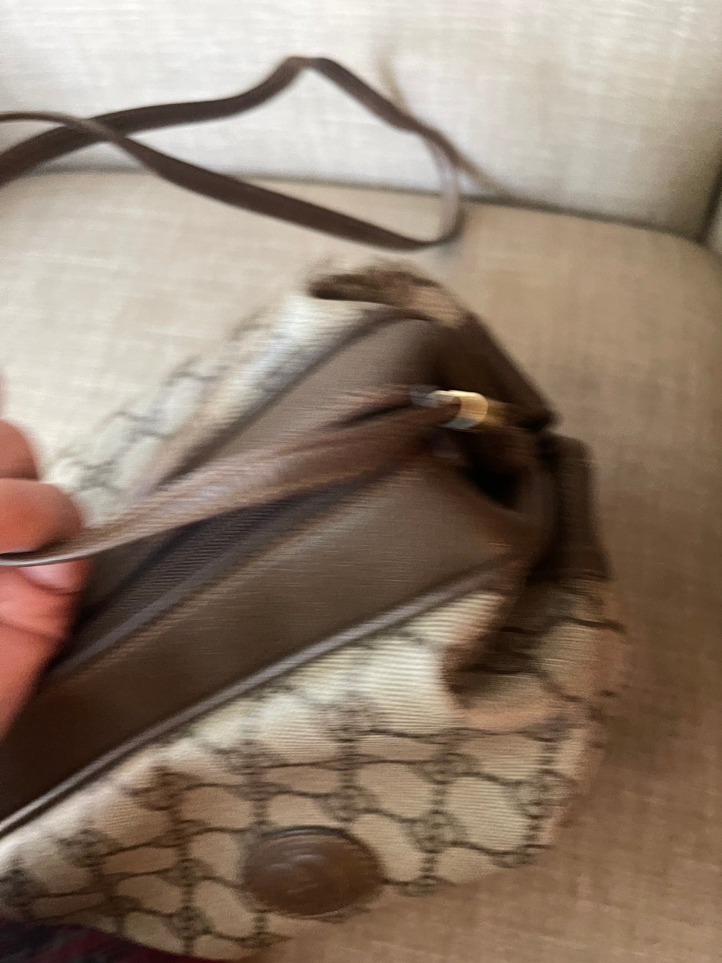 Authentic Gucci vintage crossbody bag