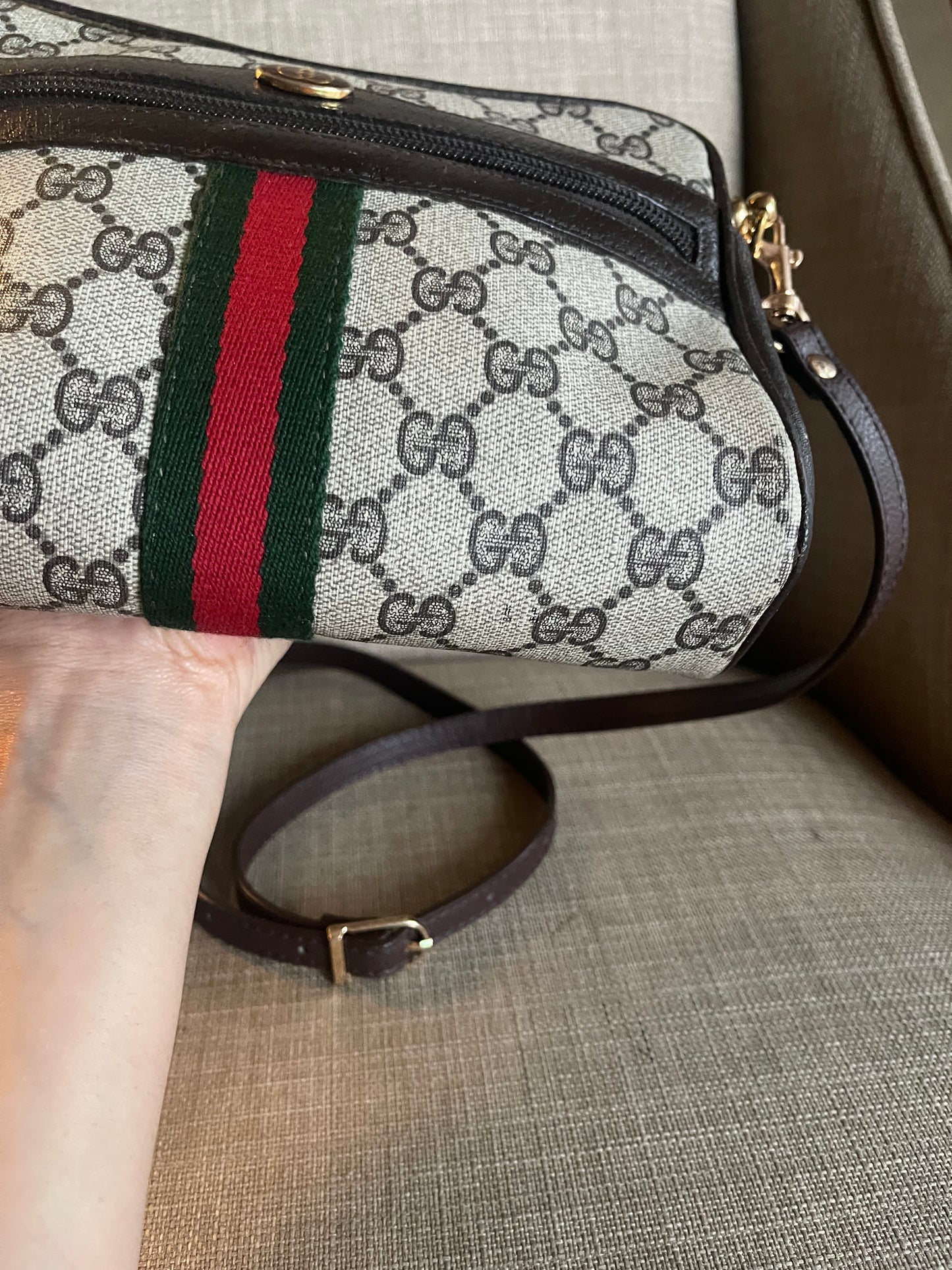 Authentic Gucci vintage web sherry line crossbody bag