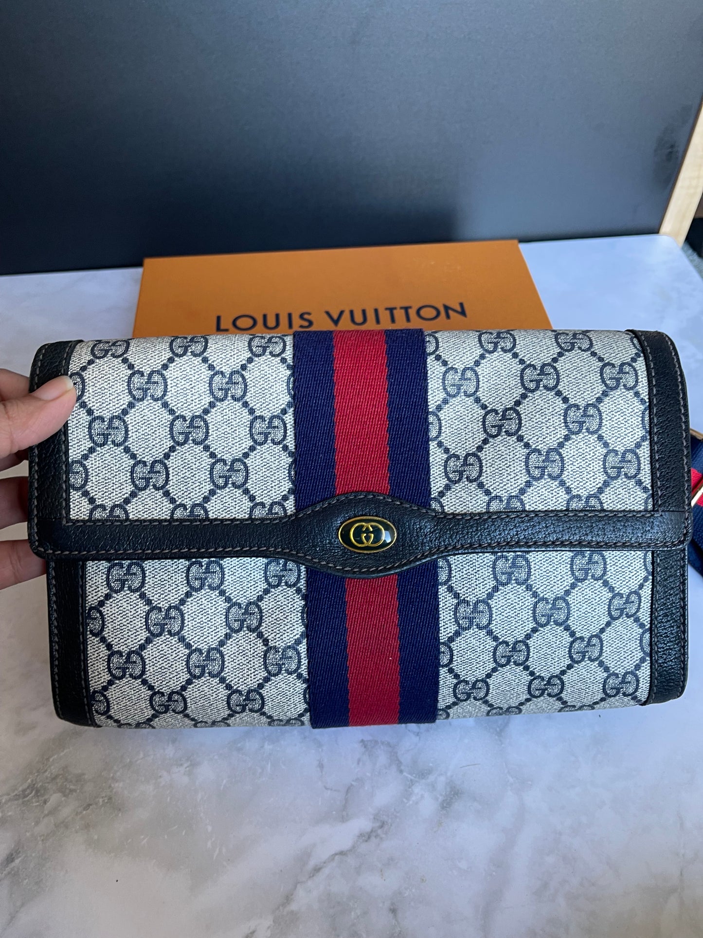 Authentic Gucci vintage web sherry line crossbody bag