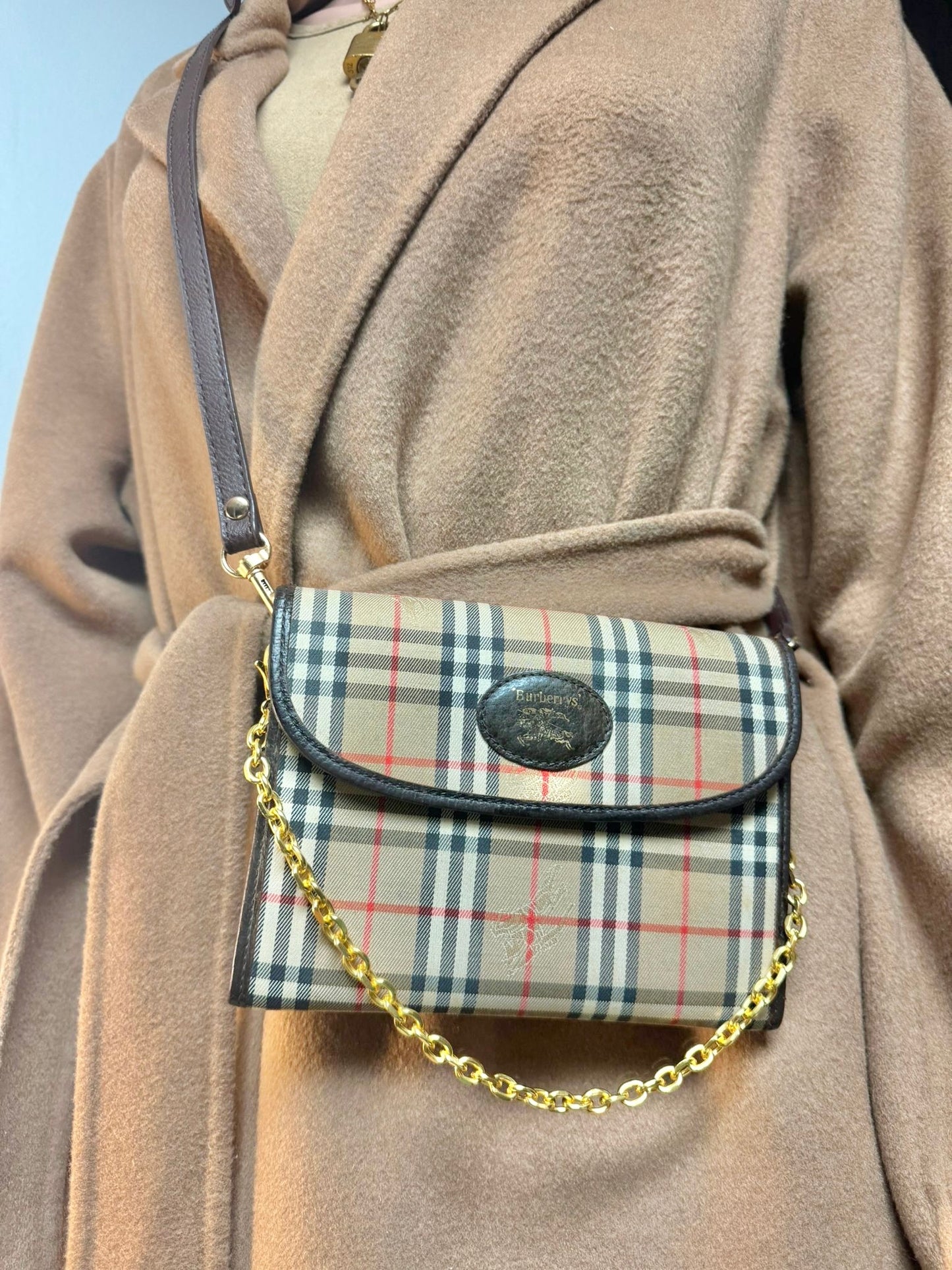 Authentic vintage Burberrys nova check clutch bag