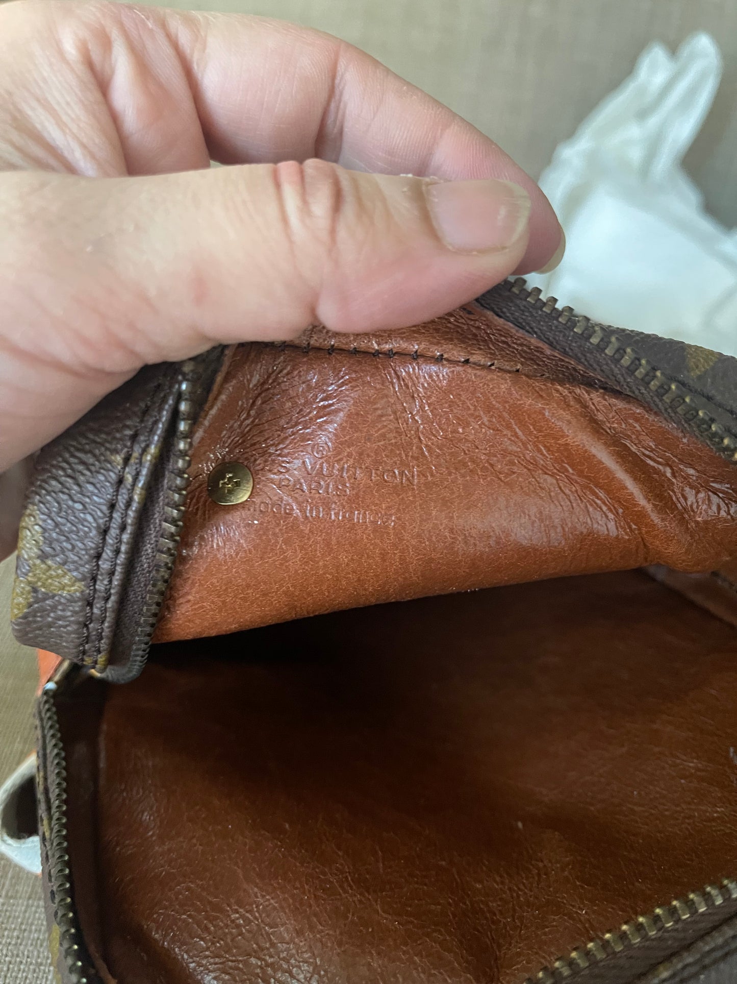 Authentic Louis Vuitton monogram crossbody bag