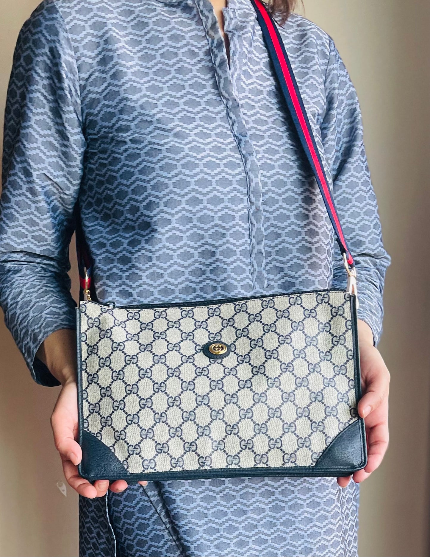 Authentic Gucci vintage large clutch crossbody bag