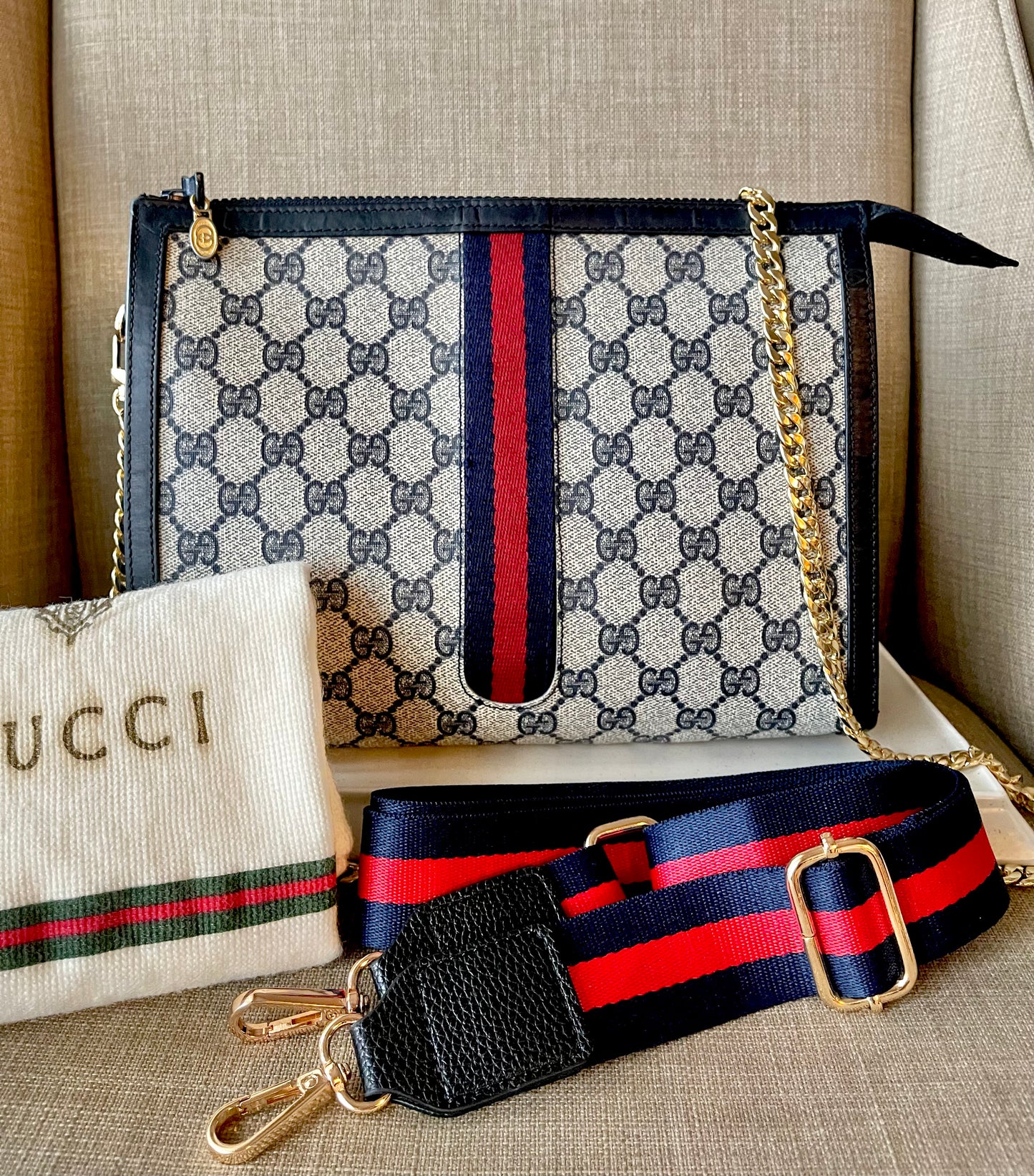 Authentic Gucci vintage web sherry line clutch crossbody
