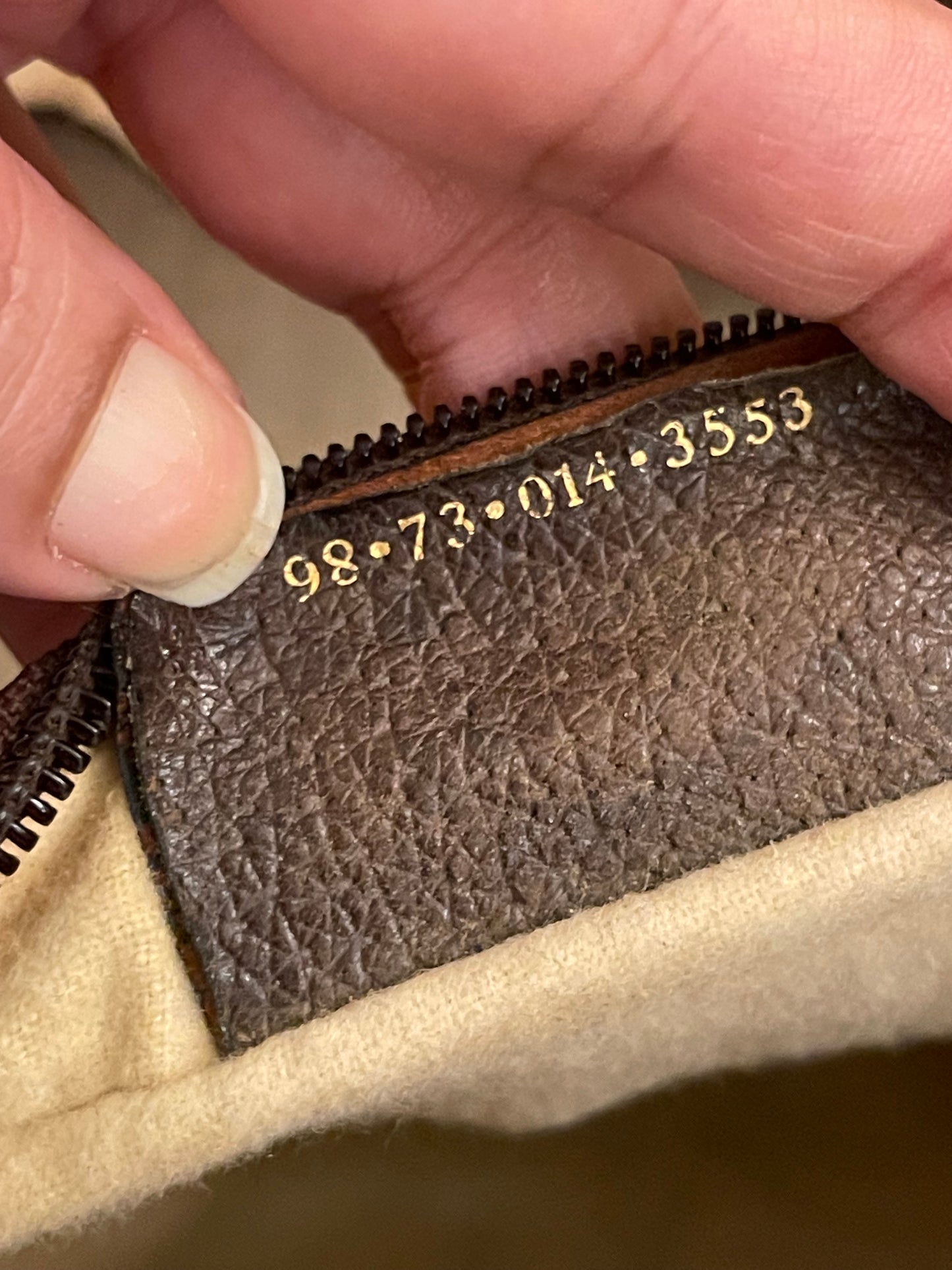 Authentic vintage Gucci crossbody bad