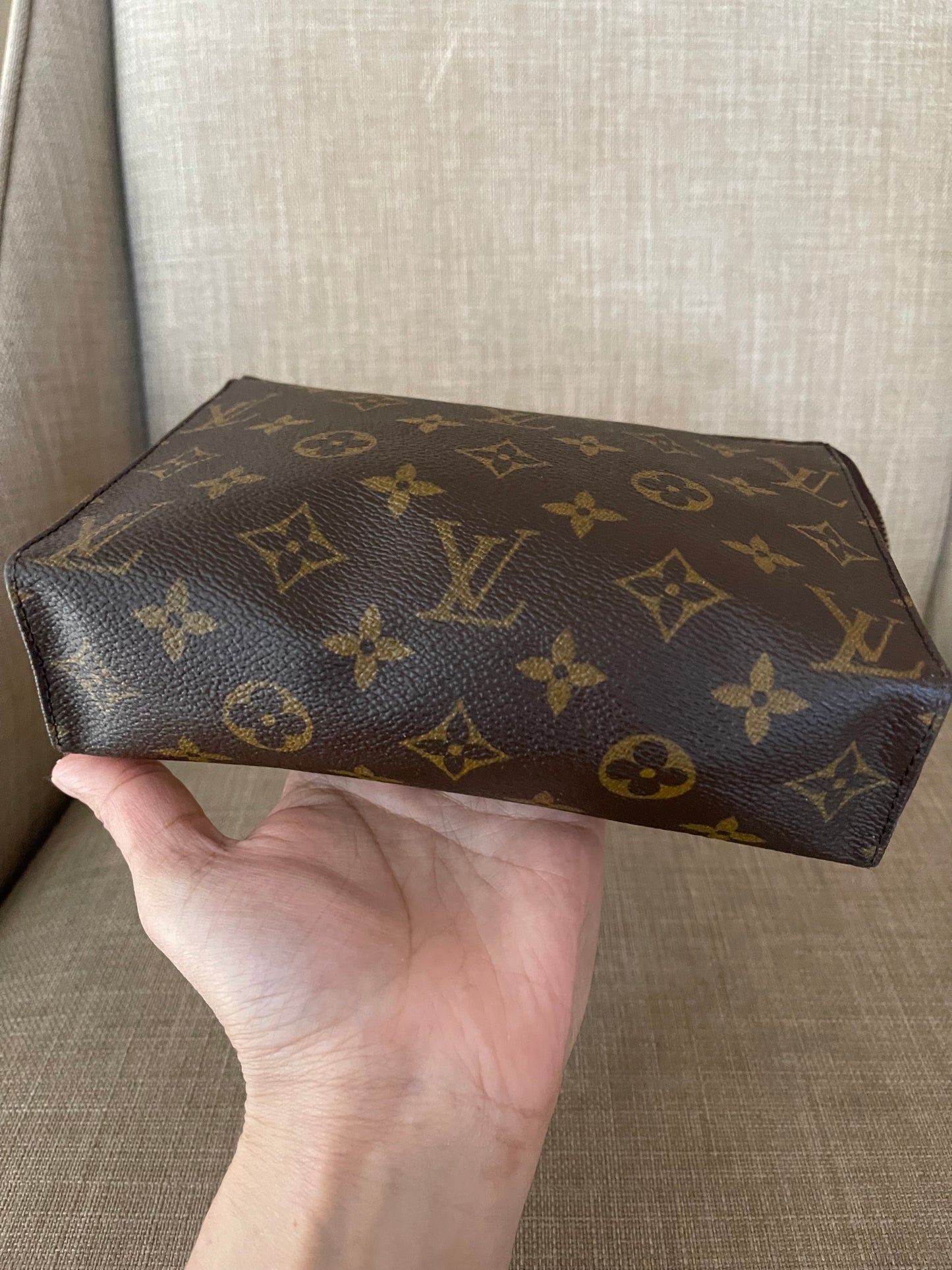 Authentic Louis Vuitton toilette pouch