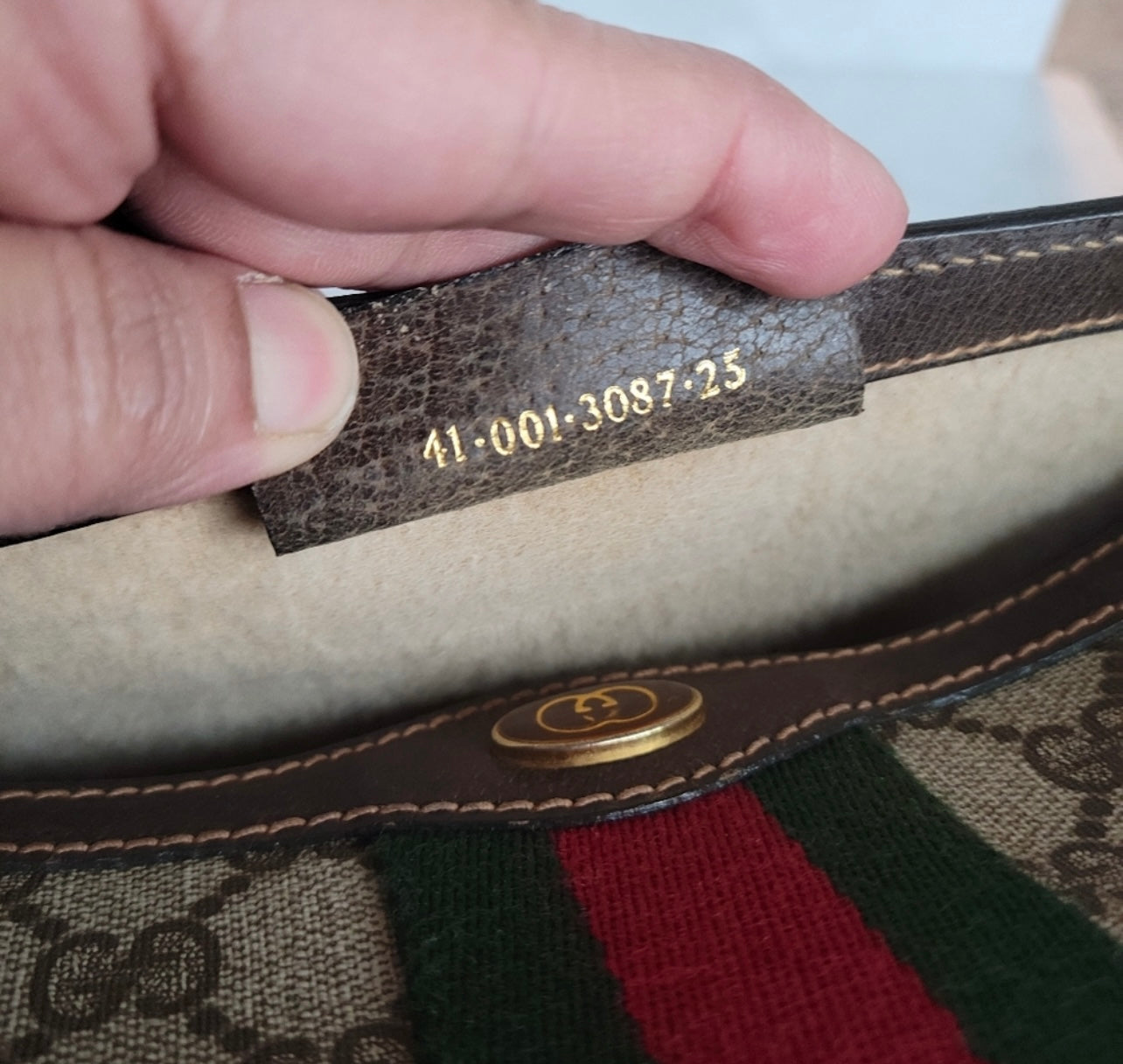 Authentic Gucci vintage sherry line clutch crossbody