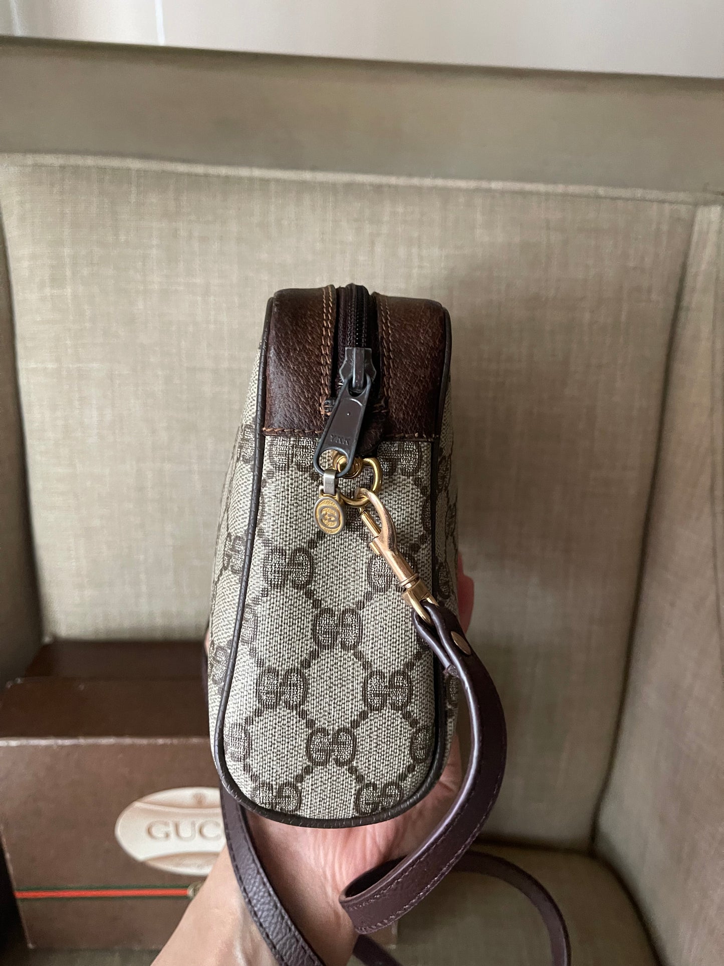 Authentic vintage Gucci web sherry line clutch crossbody bag