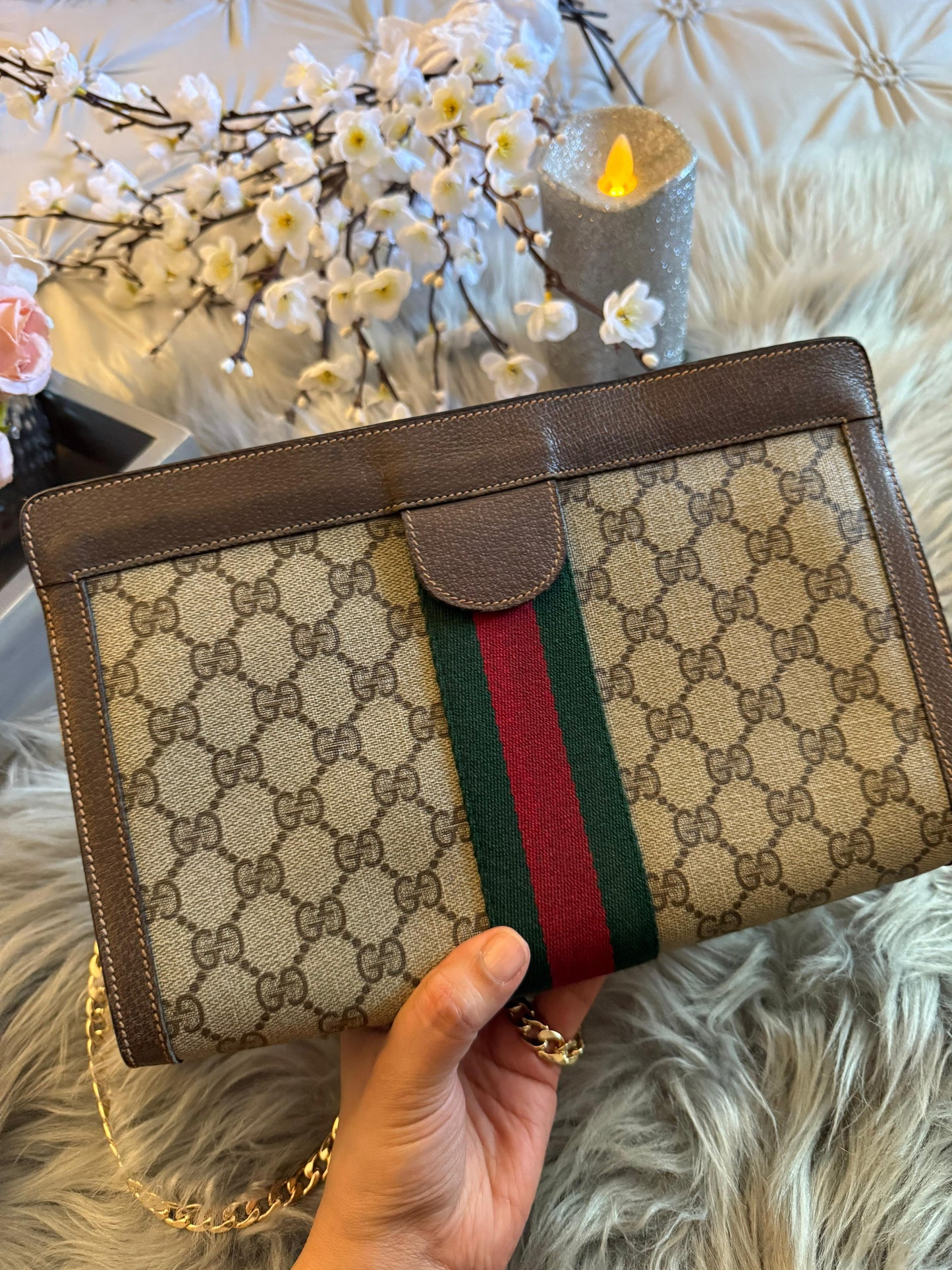 Authentic Gucci vintage web sherry line clutch bag